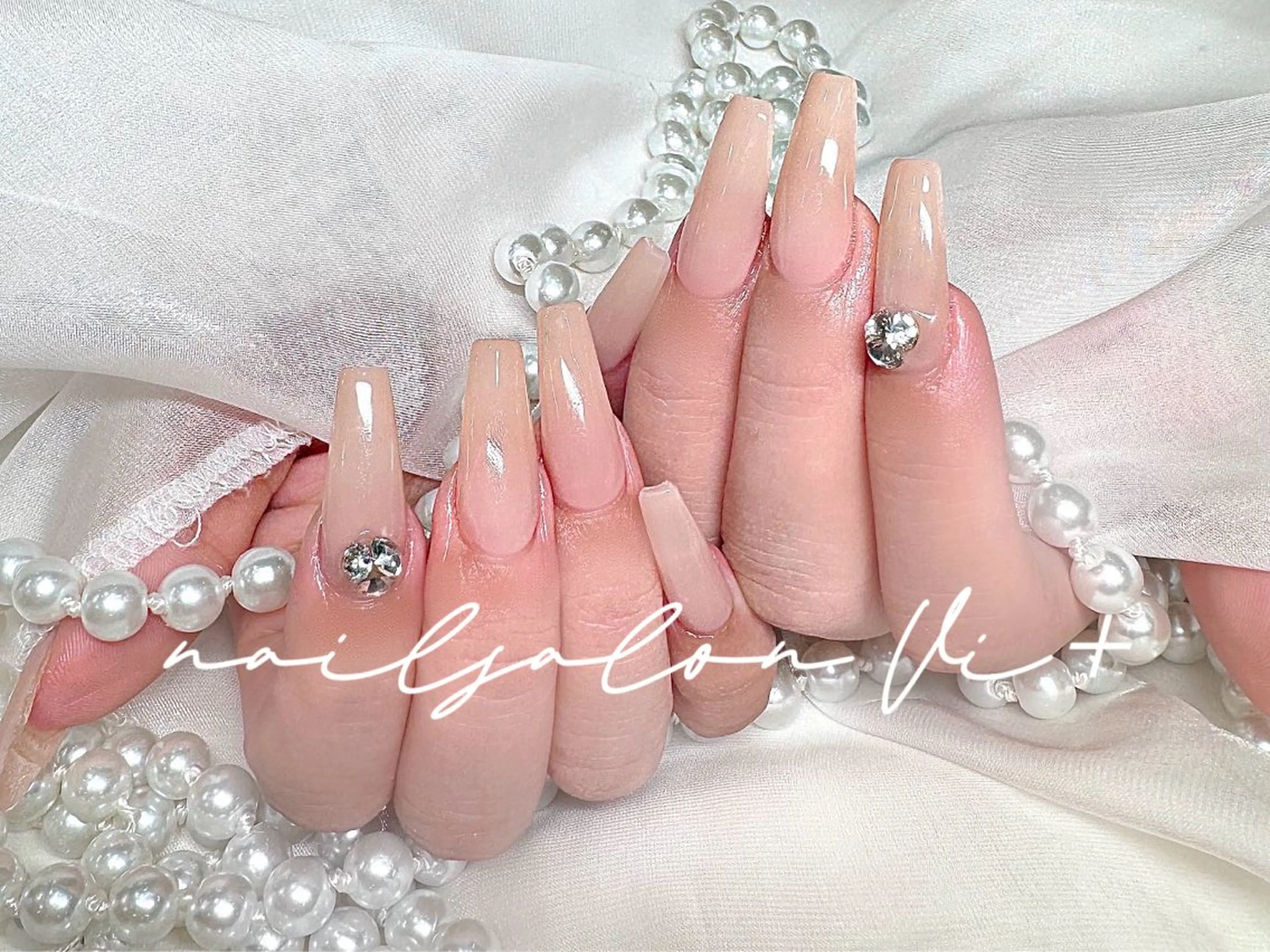 ネイル ✨Nailsalon Vi+✨のネイルデザイン