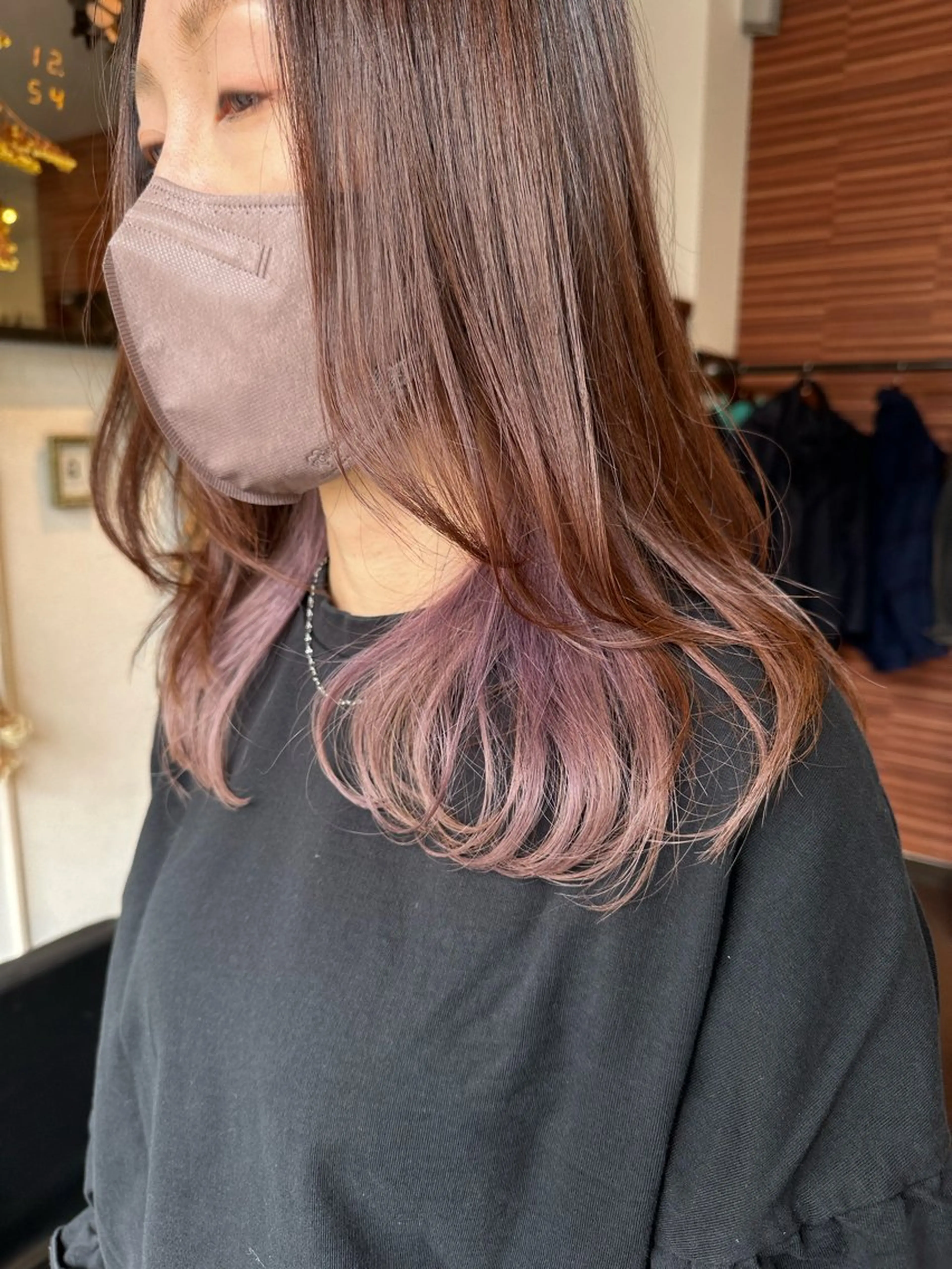 セミロング カラー インナーカラー ピンクカラー レイヤーカット カット ヘアカラー 大人女性の艶カット カラー/菊池柊真🌟のヘアスタイル