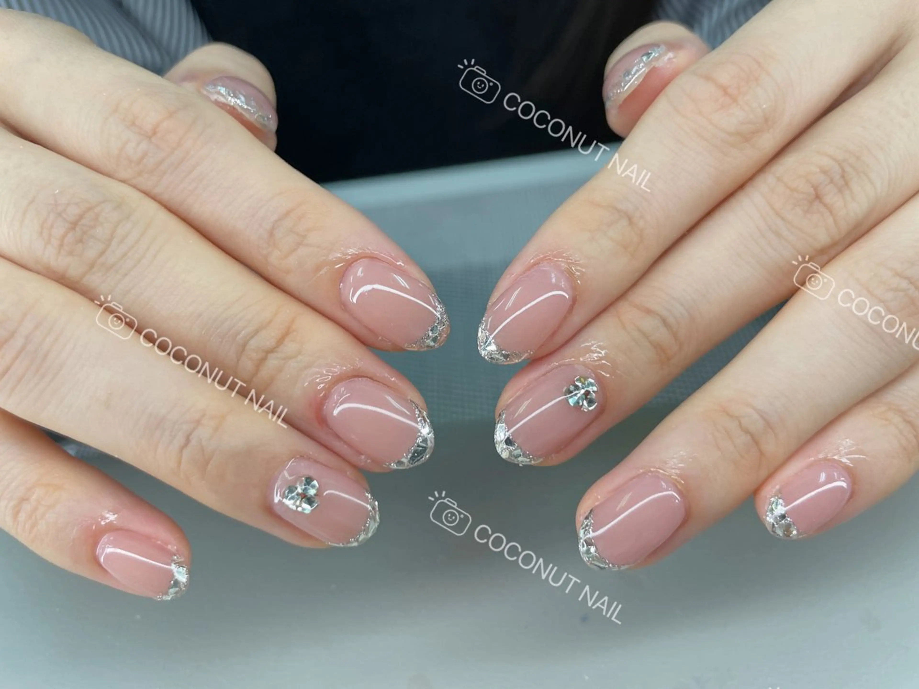 ネイル ハンドネイル 神田 ココナッツのネイルデザイン