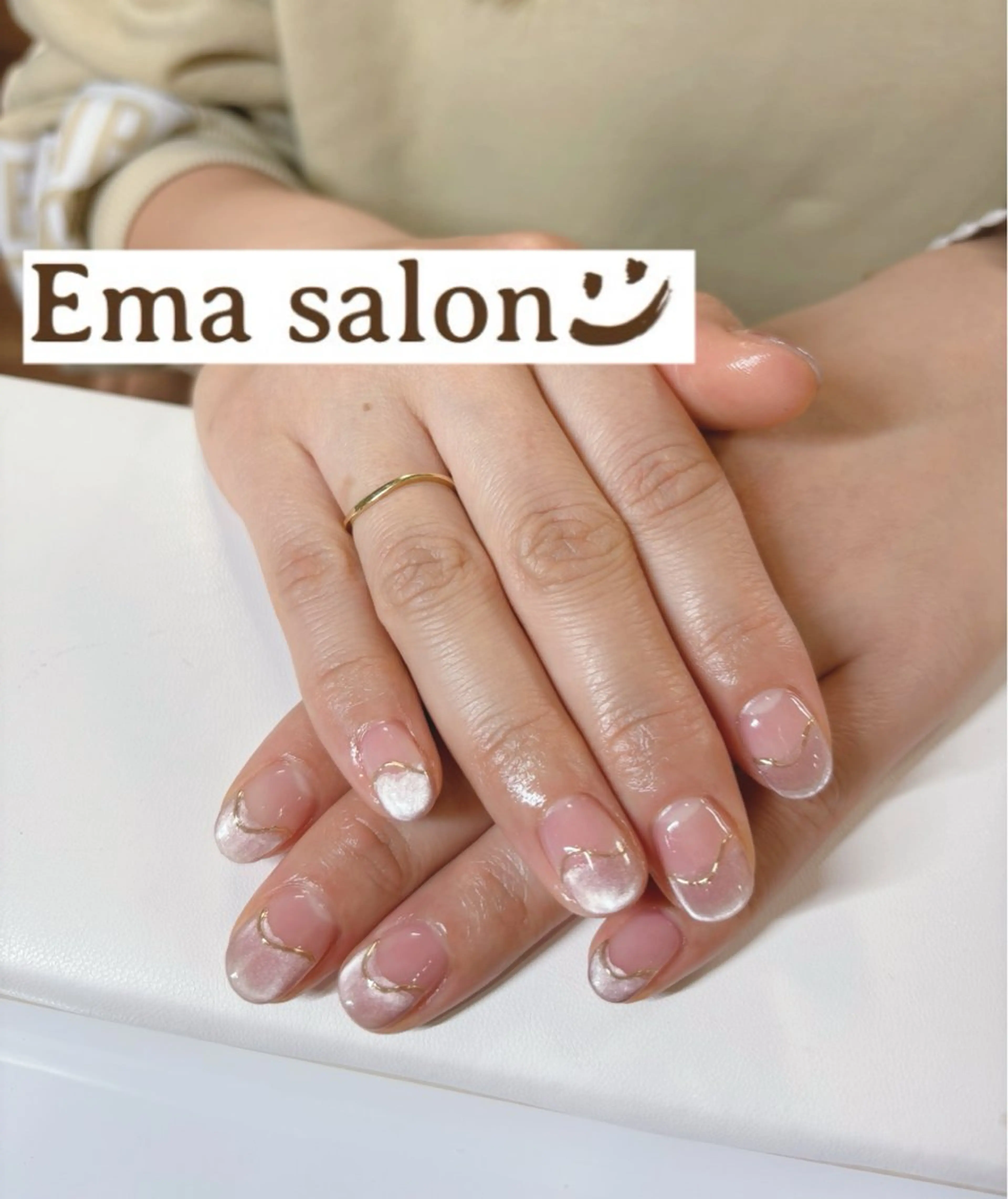 ネイル 氷ネイル・うるうるネイル キラキラネイル Ema salon hiromiのネイルデザイン