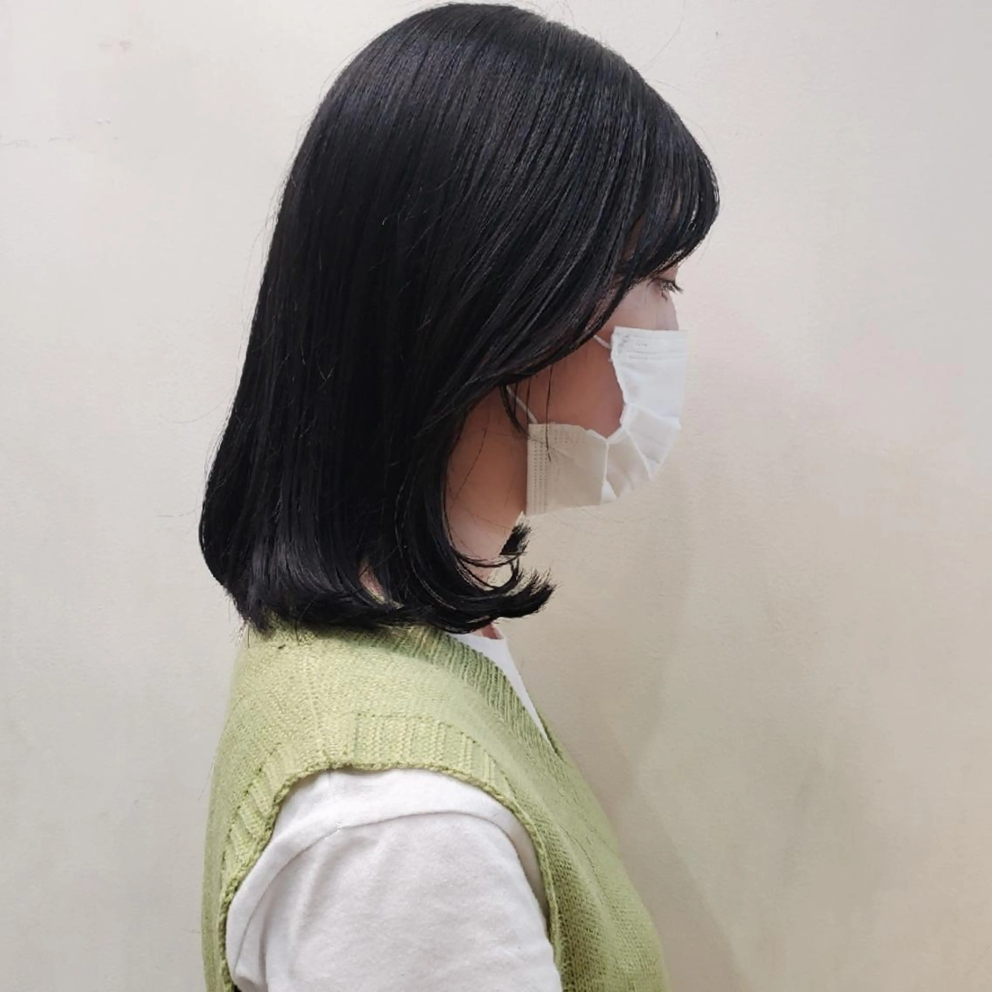 ミディアム カラー 顔周りカット 韓国風ヘア おくれ毛 韓国レイヤー　 suzuのヘアスタイル