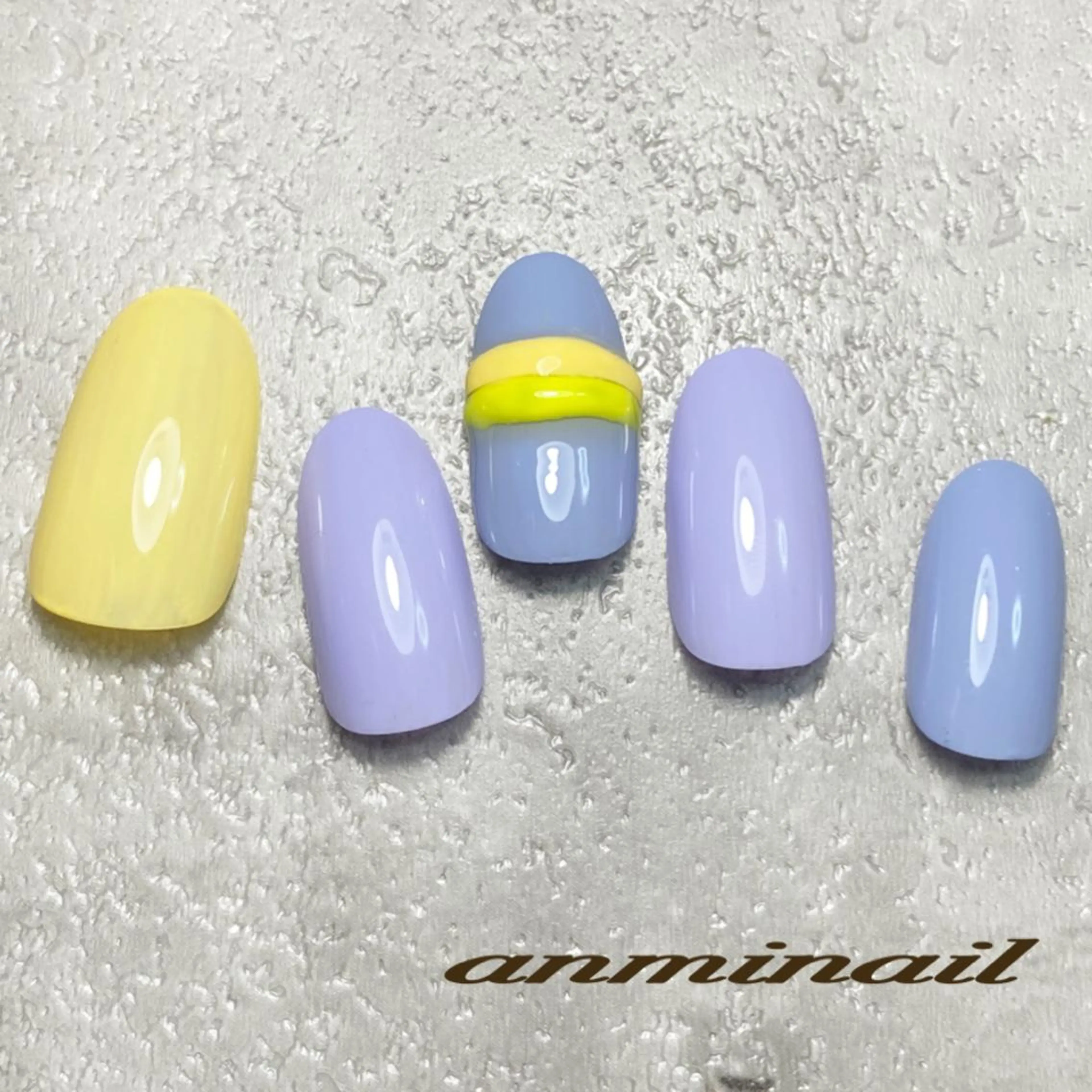 ミディアム ネイル ハンドネイル 野宮 和美のネイルデザイン