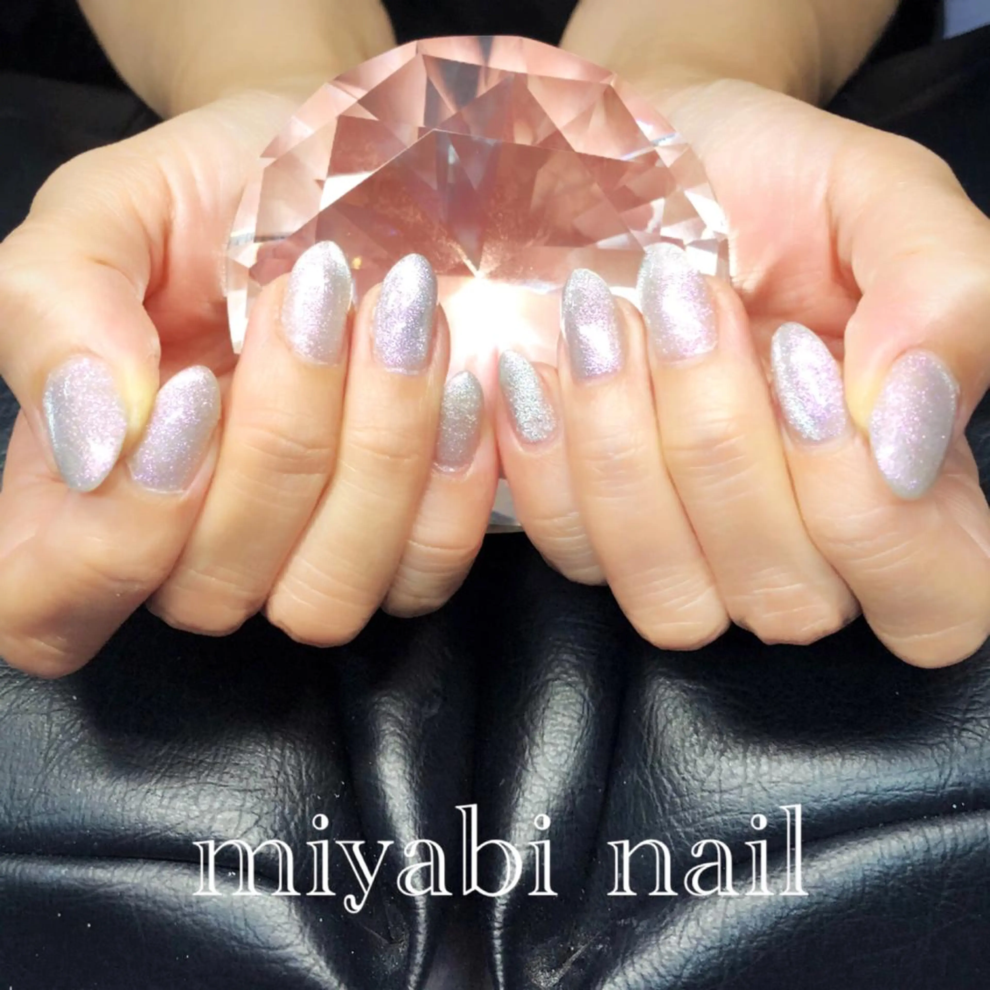ネイル ジェルネイル マグネットネイル ピンク ホワイト ハンドネイル miyabi nail 桂川駅近くのネイルデザイン