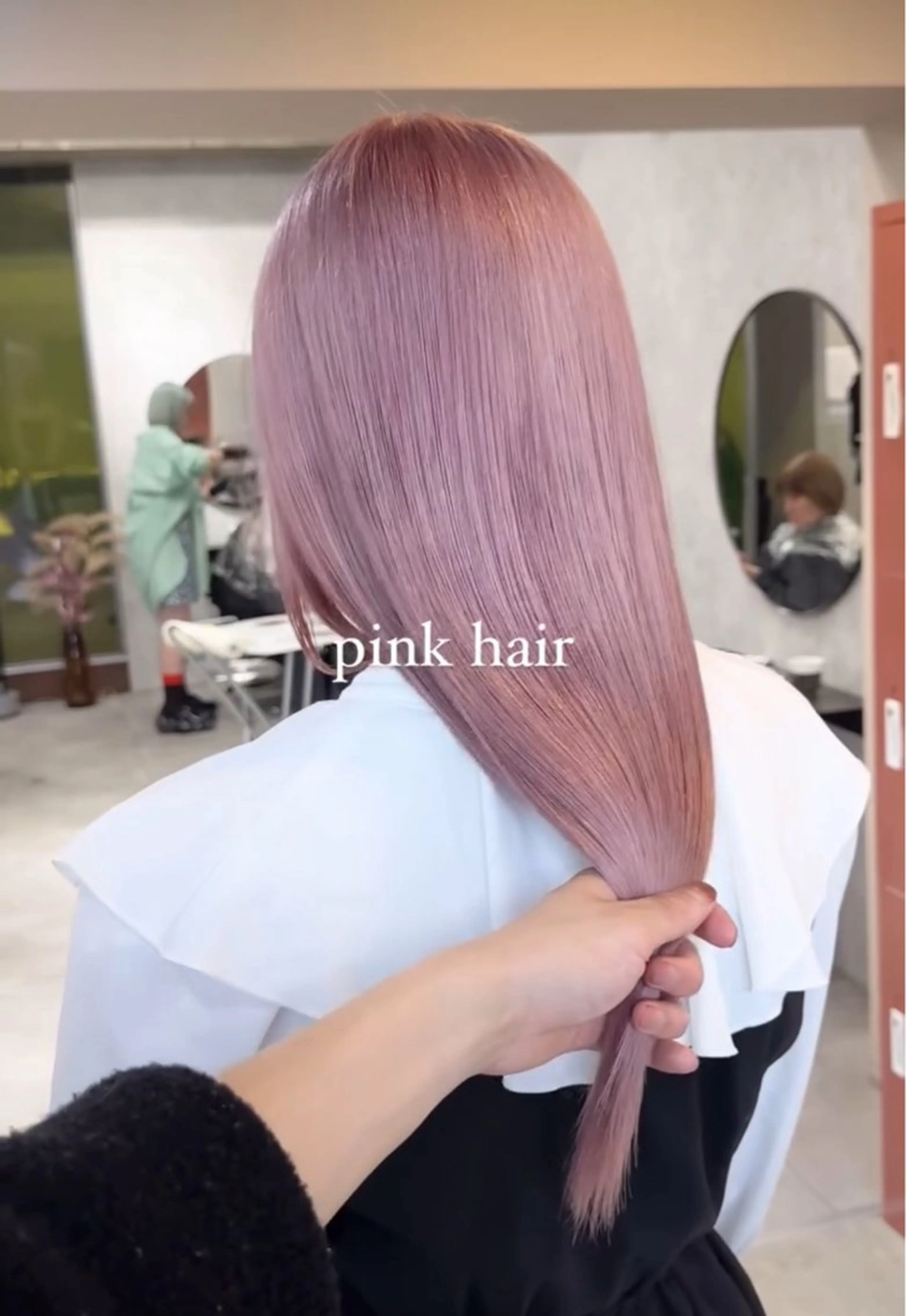 ロング 暖色ハイトーン特化 🥇Mioのヘアスタイル