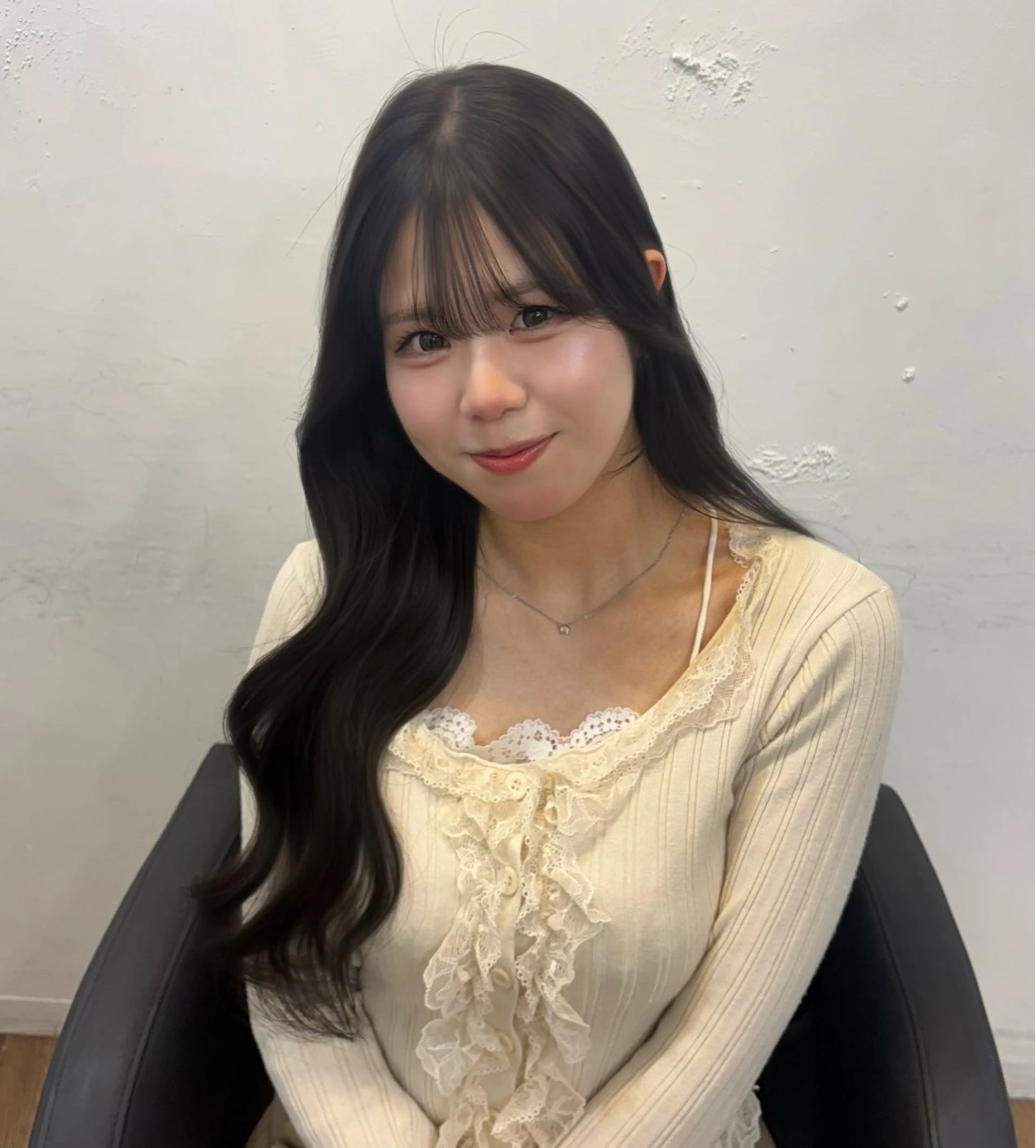 ロング カラー ヘアアレンジ 生明 芹奈のヘアスタイル