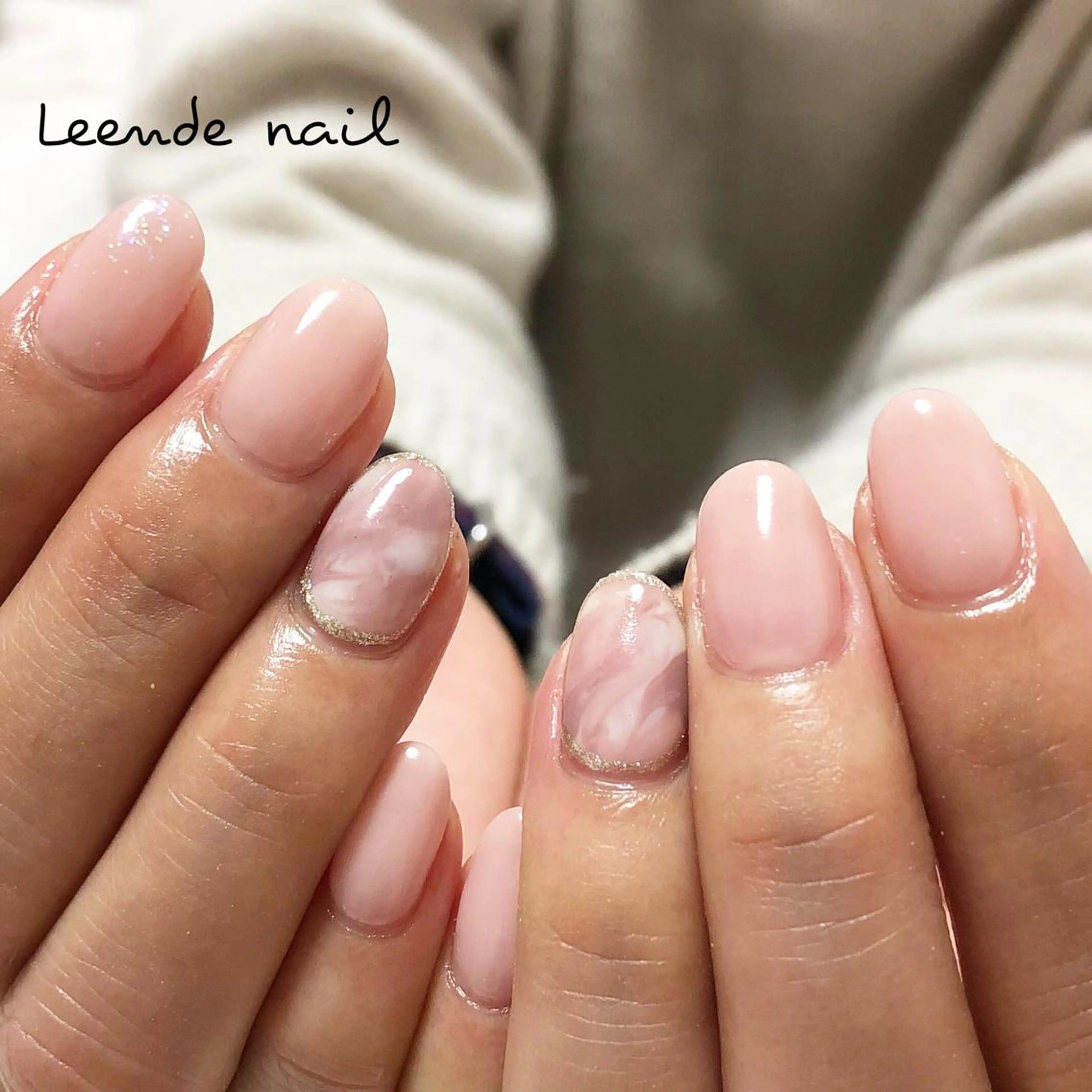 ネイル 大理石ネイル(マーブル) オフィスネイル シンプルネイル Leendenail 【リエンダネイル】のネイルデザイン