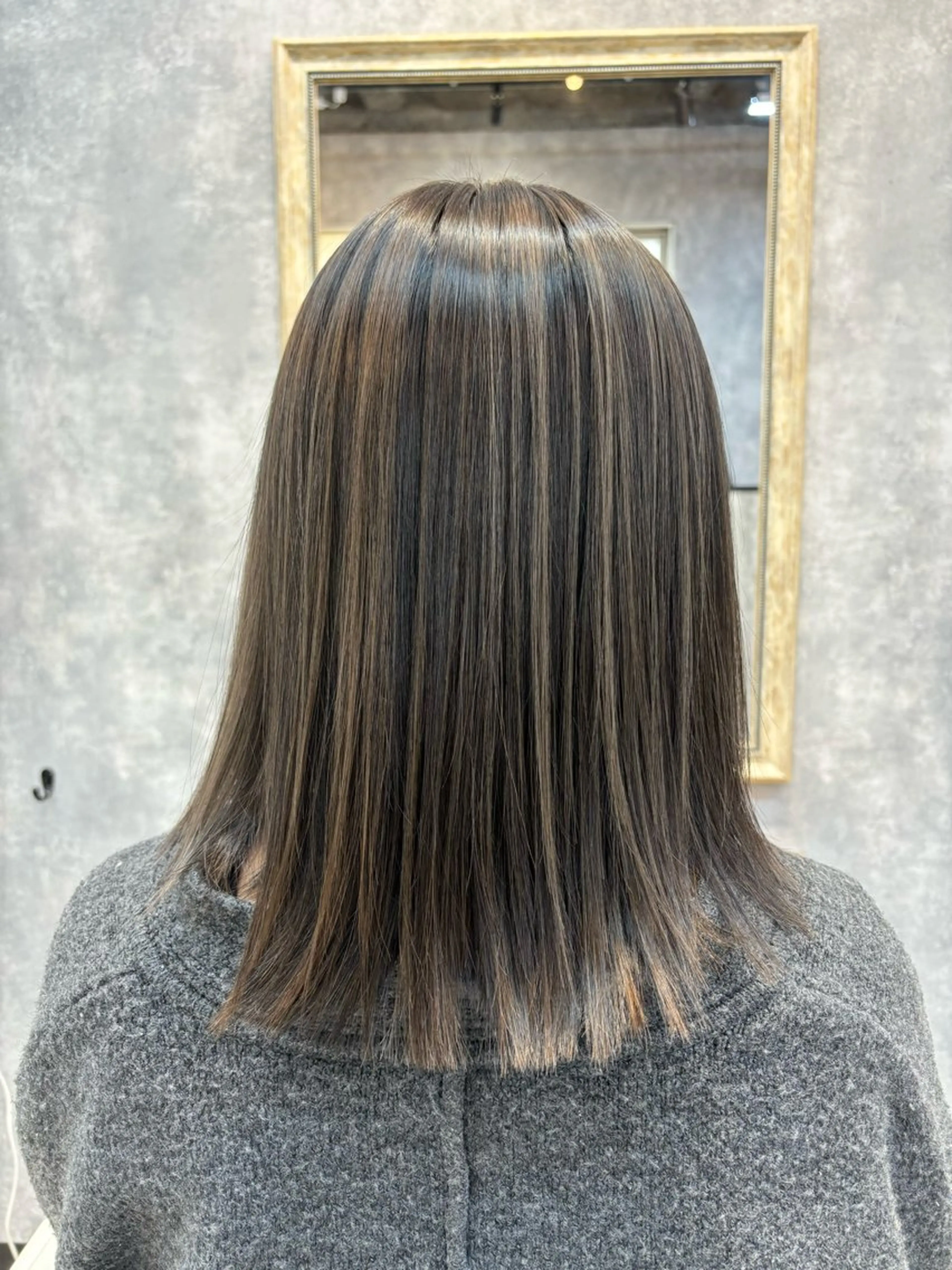 ミディアム カット ヘアカラー トリートメント en Siena エンシエナのヘアスタイル