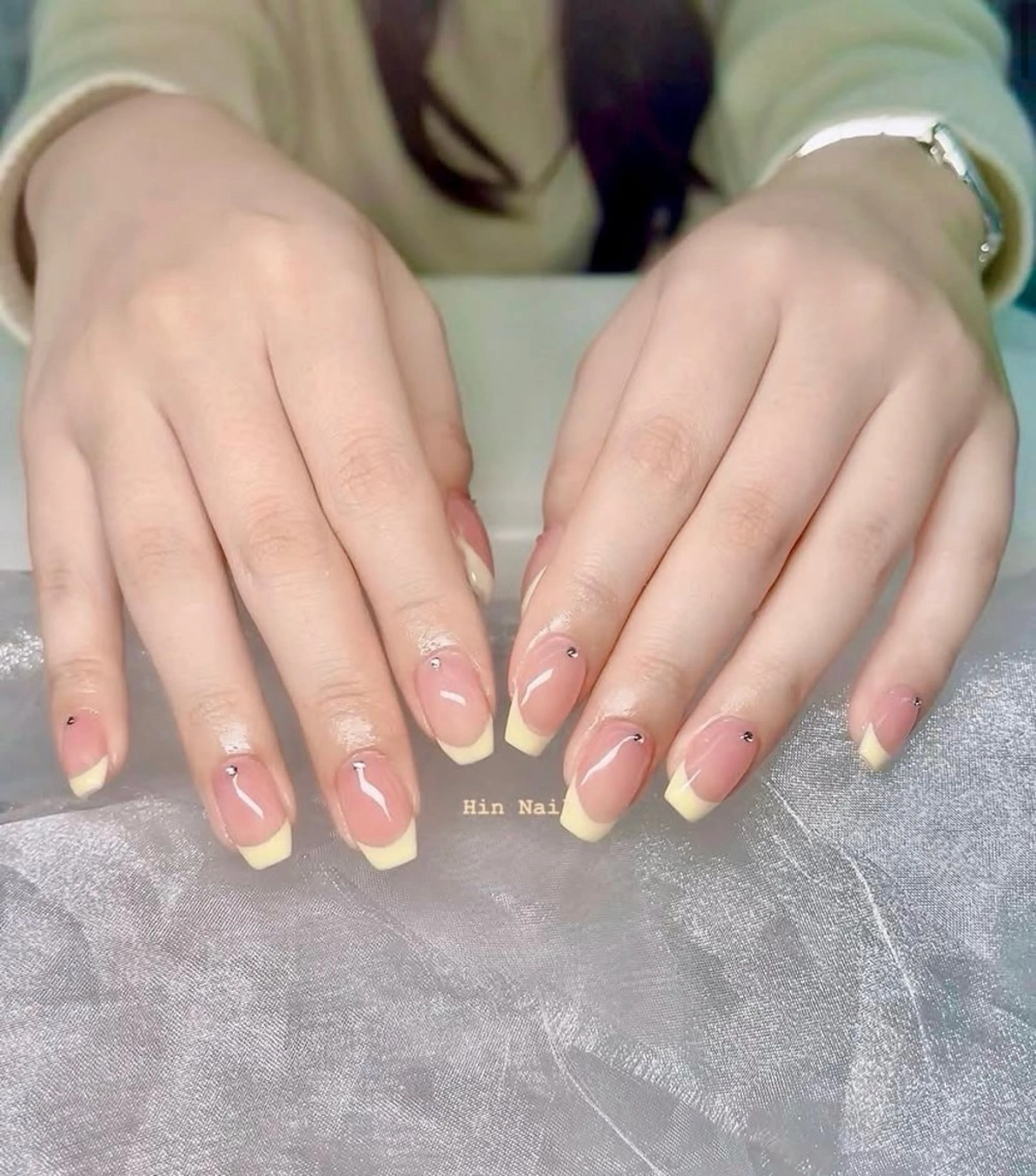 ネイル Hin Nailsのネイルデザイン