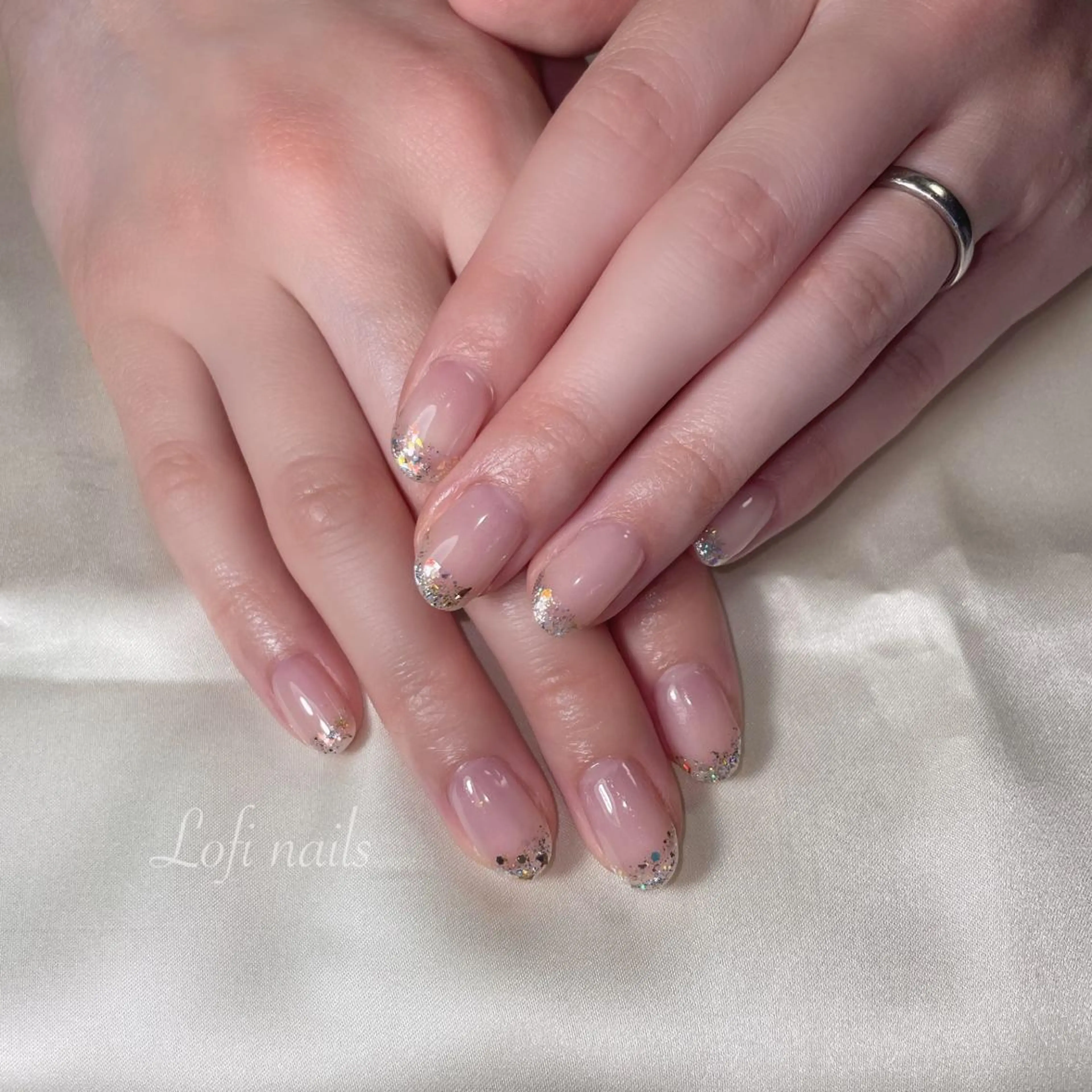 ネイル フレンチネイル キラキラネイル ラメ(グリッター) ハンドネイル Lofinails ちひろのネイルデザイン