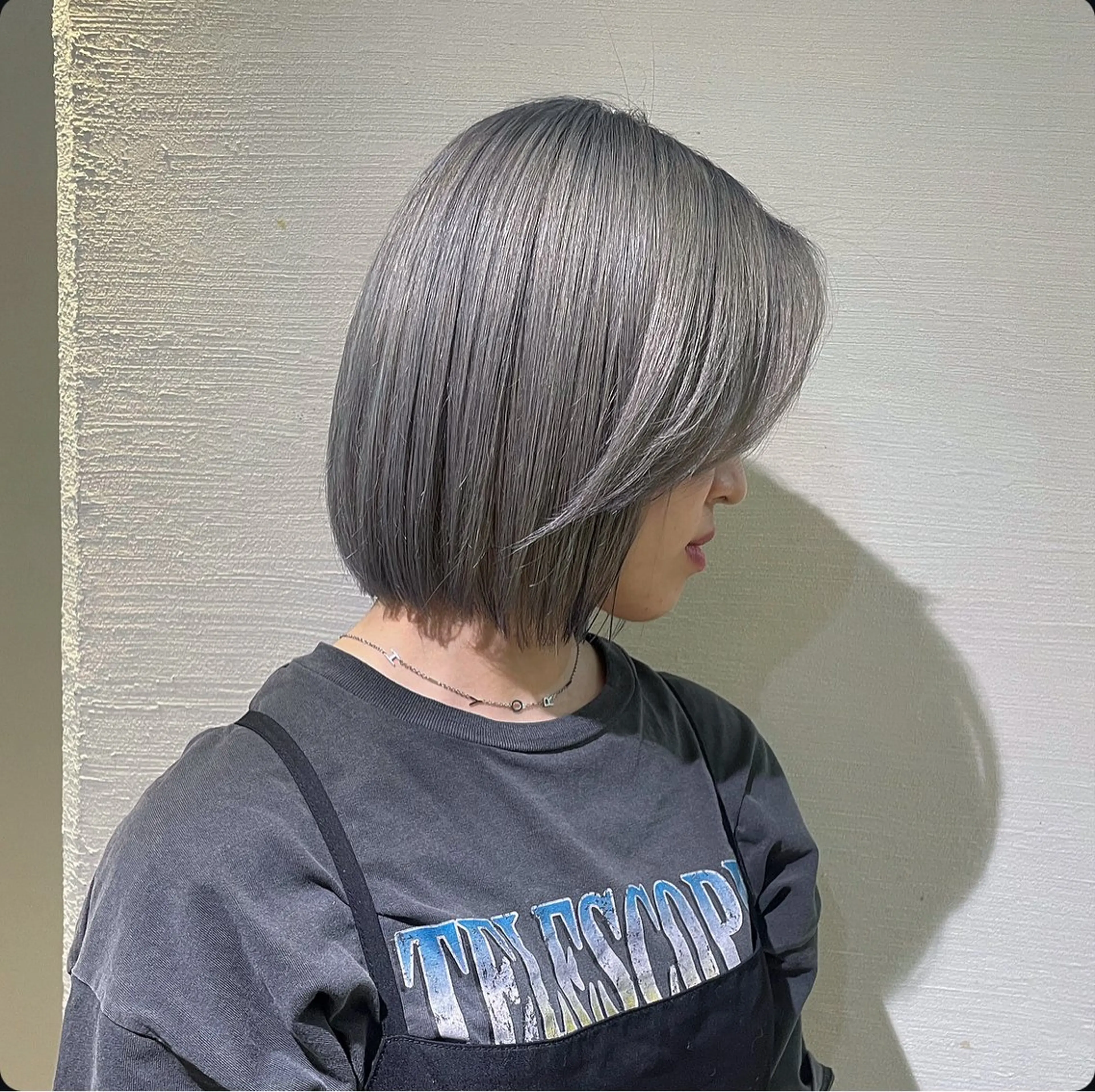 カラー ブリーチ シルバー Revie  hair所属・Hiyori/透明感 /ボブ/矢場町のヘアスタイル