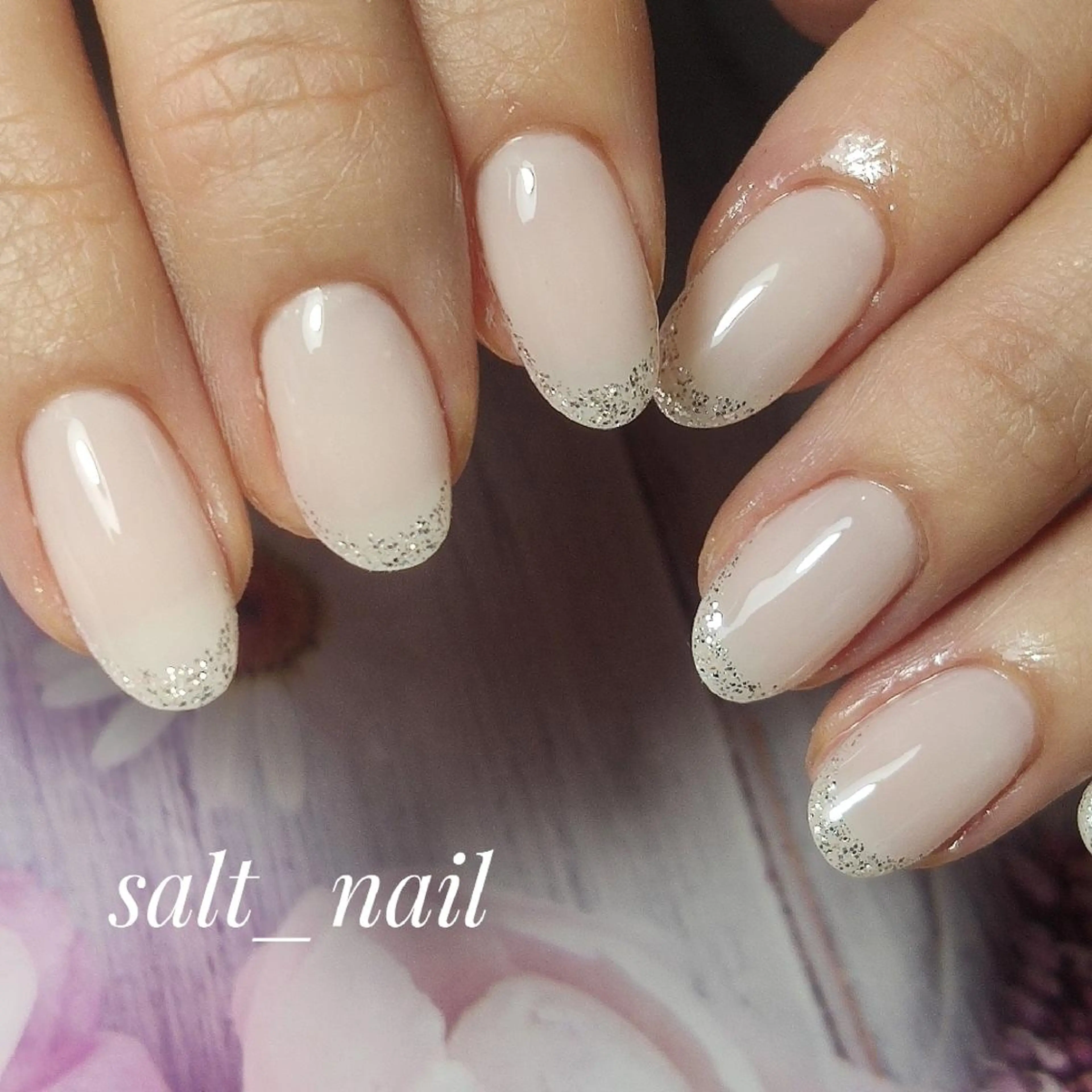 ネイル フレンチネイル ラメ(グリッター) 個人サロン saltnailのネイルデザイン