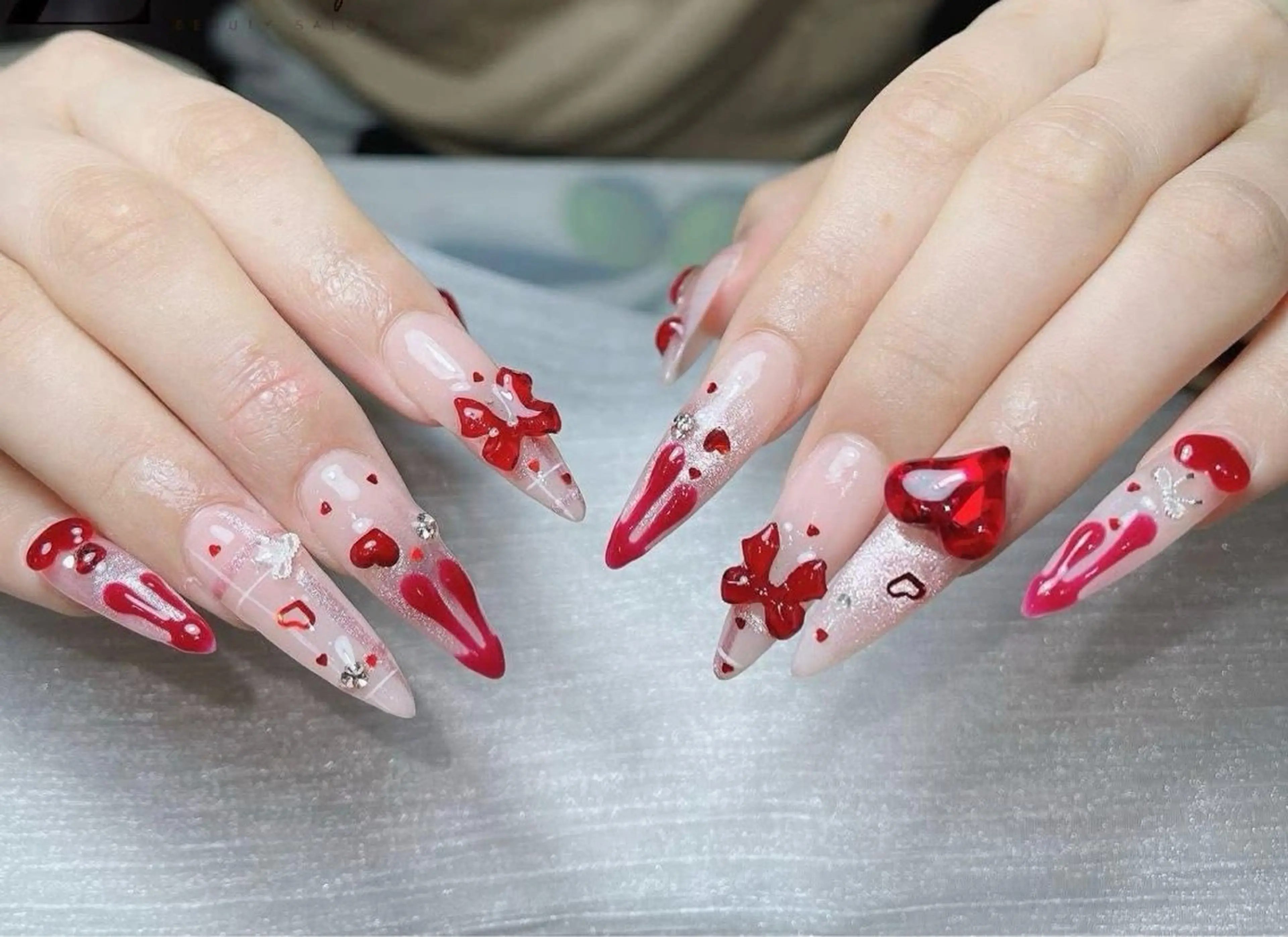 ネイル 長さ出し フレンチネイル グラデーション 卒業式 マグネットネイル ハンドネイル MIHANA ZENのネイルデザイン