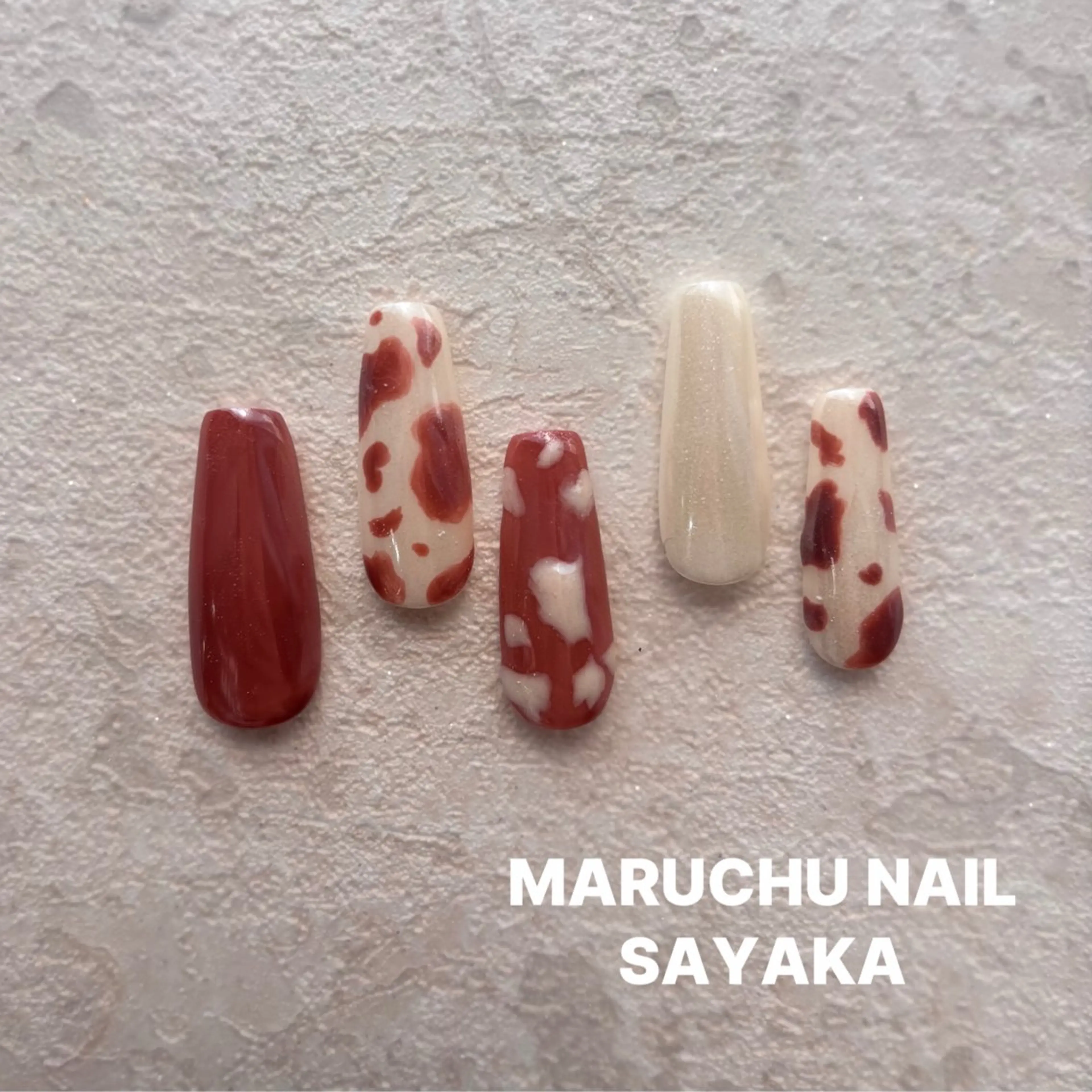 ネイル アートネイル シンプルネイル ハンドネイル ハンドケア MARUCHU SAYAKAのネイルデザイン