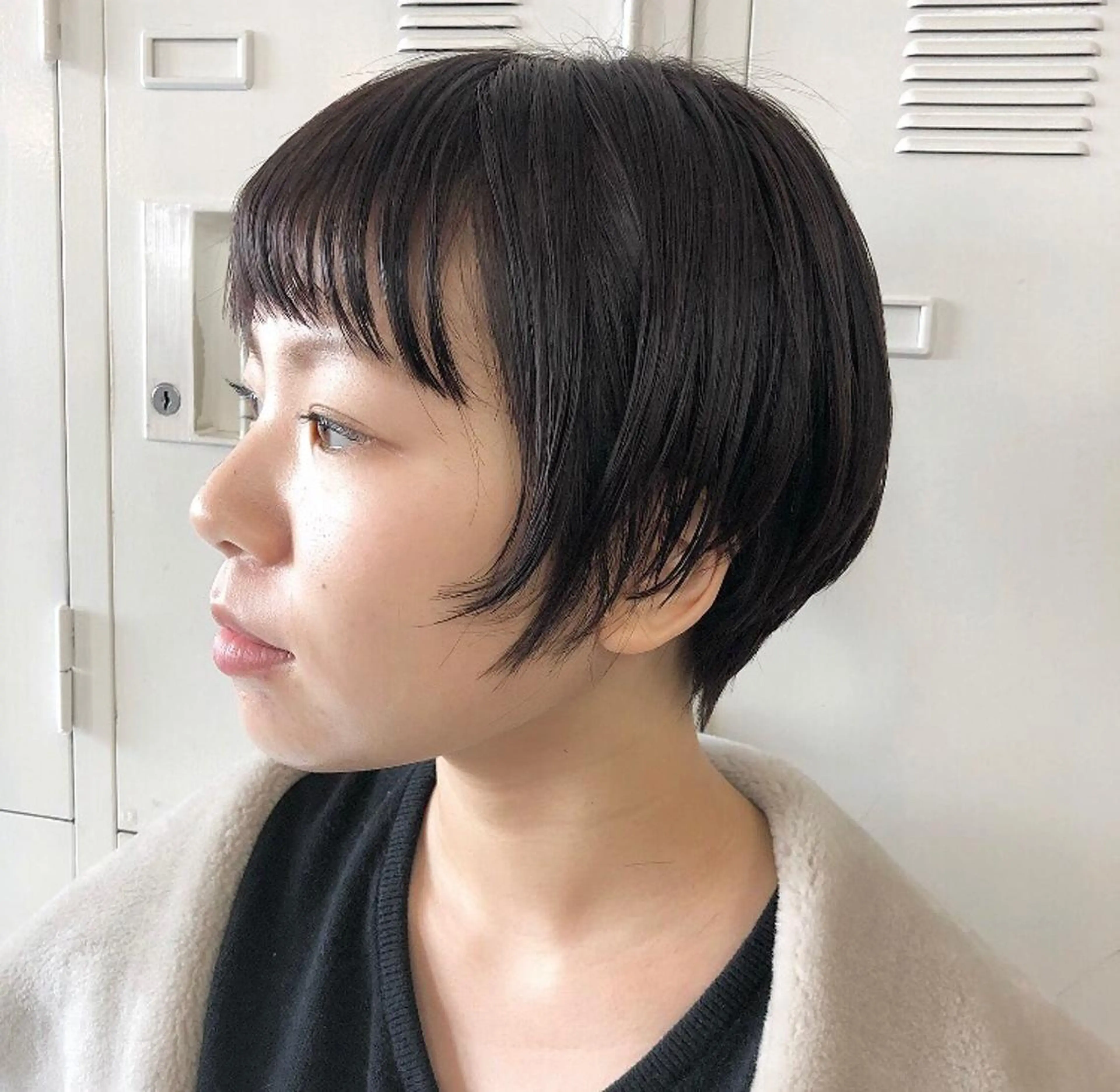 ショート クロスパーマ× 透明感カラー✂︎のヘアスタイル