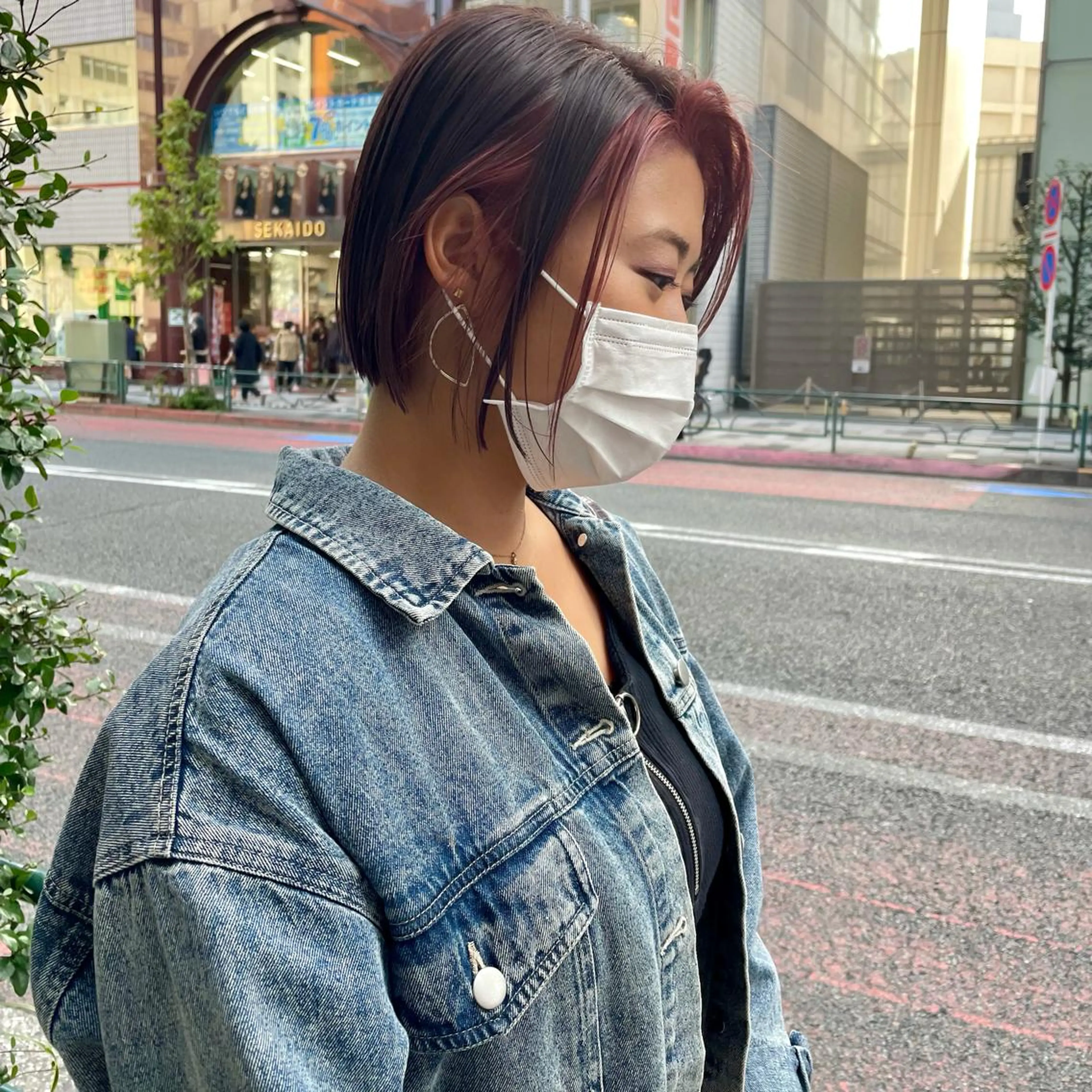 ショート カラー ピンクカラー ボブ ショート　ボブ メンズ　パーマのヘアスタイル