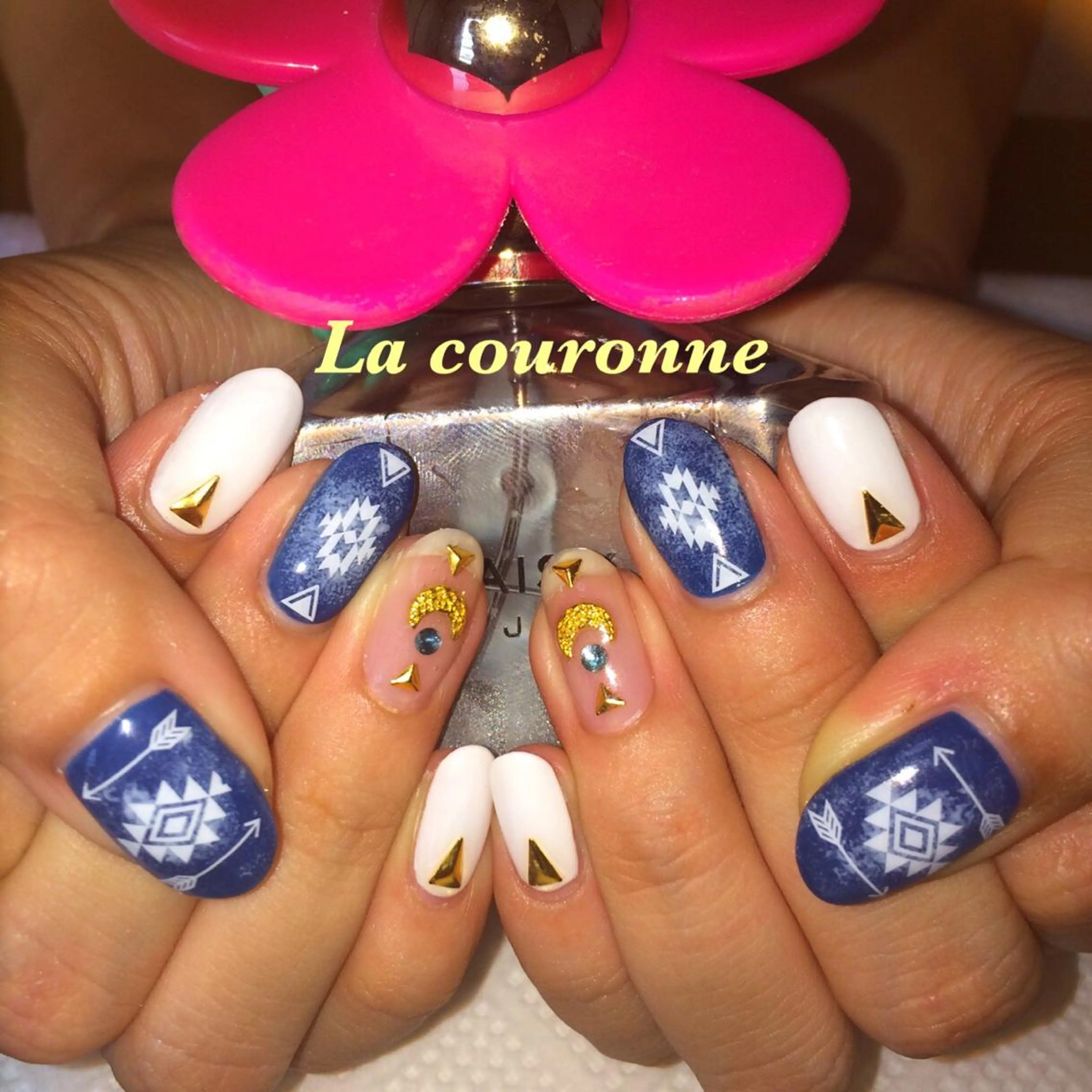ネイル Lacouronne NATSUMIのネイルデザイン