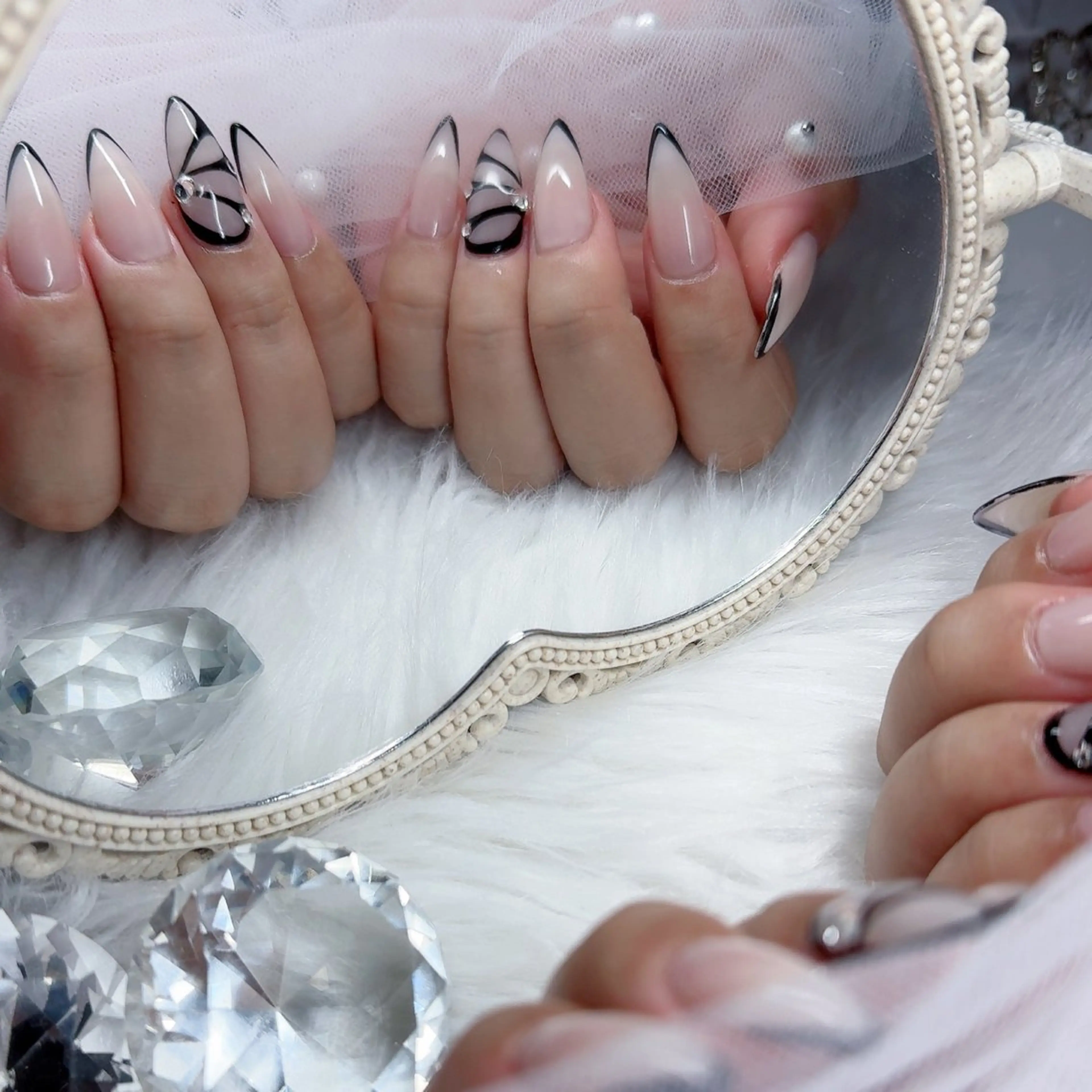 ネイル ハンドネイル Yudia Minoriのネイルデザイン