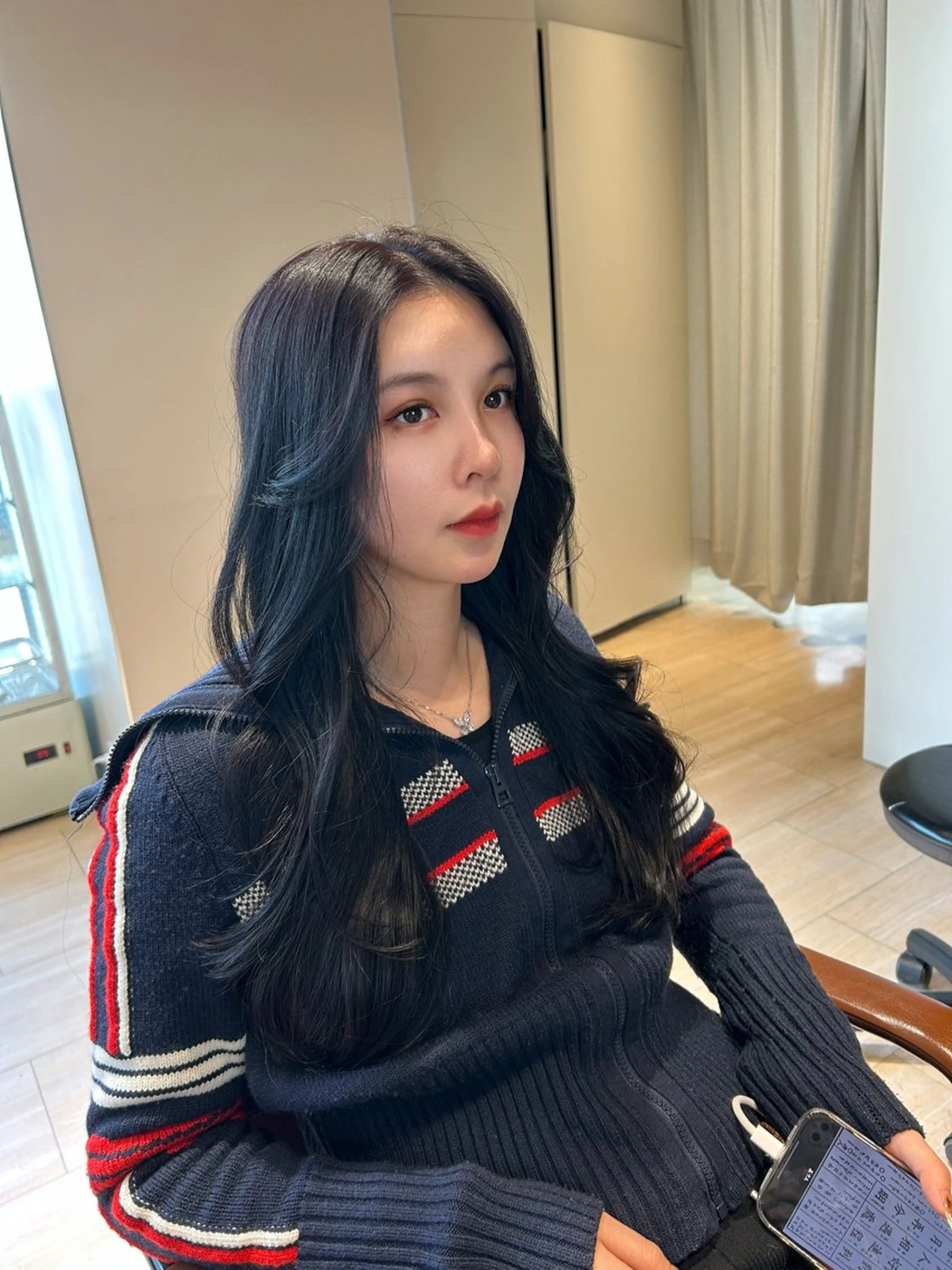 セミロング 🎀大竹美侑／顔まわ りカット／レイヤーのヘアスタイル