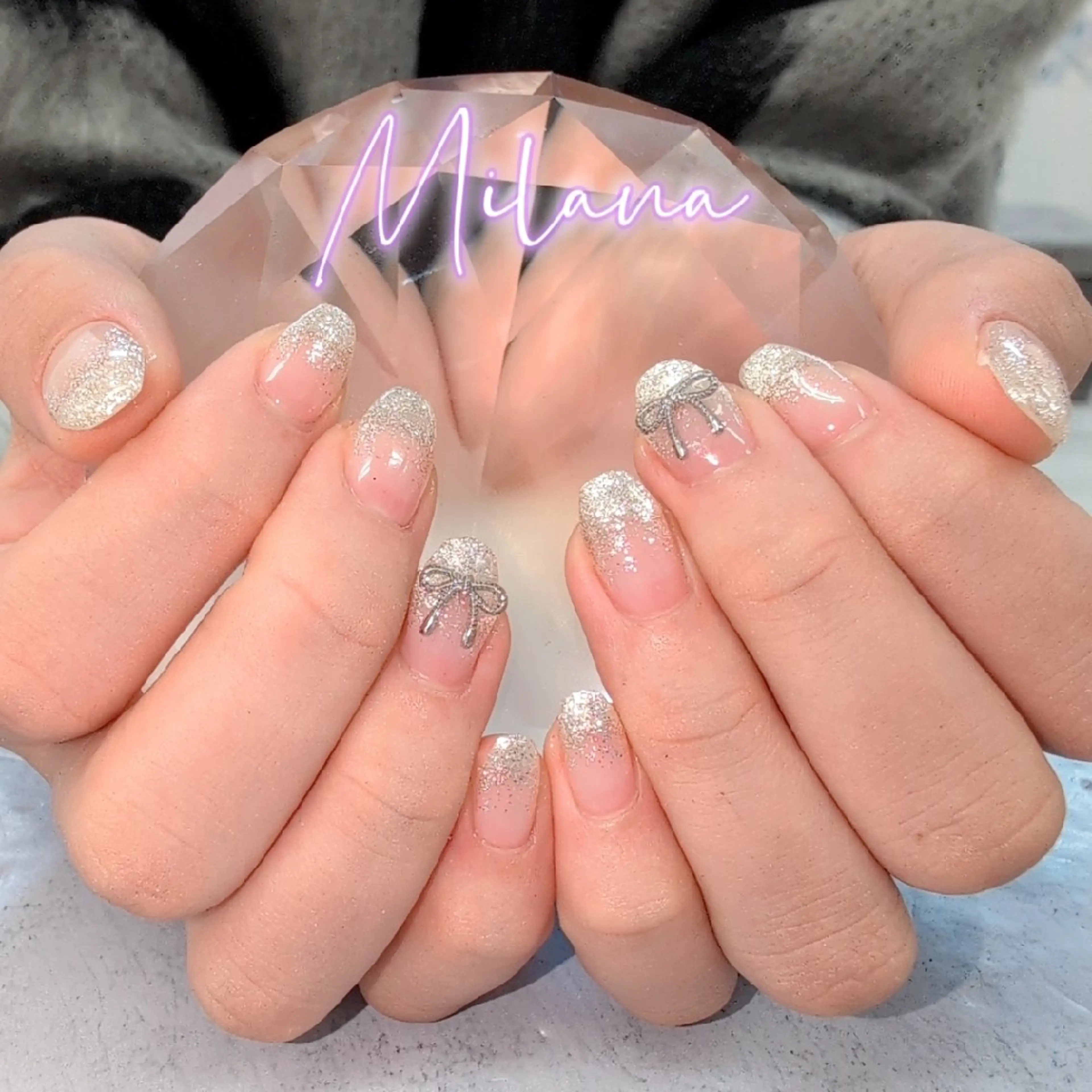 ネイル グラデーション ラメ(グリッター) ラメグラデーション ハンドネイル Milana 川瀬のネイルデザイン