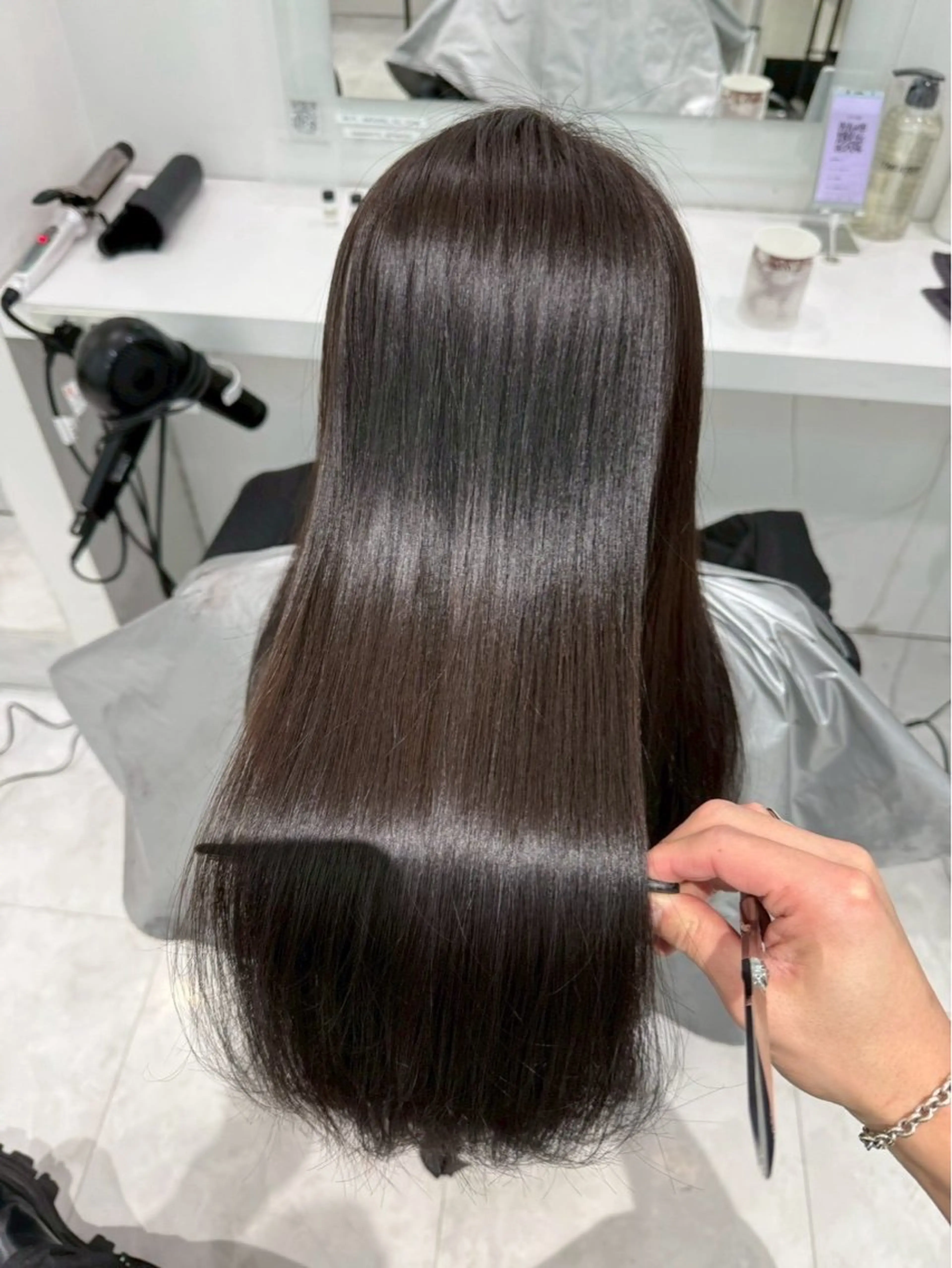 ロング ヘアカラー トリートメント ヘッドスパ 透明感艶カラー♠️ TAKUMIのヘアスタイル