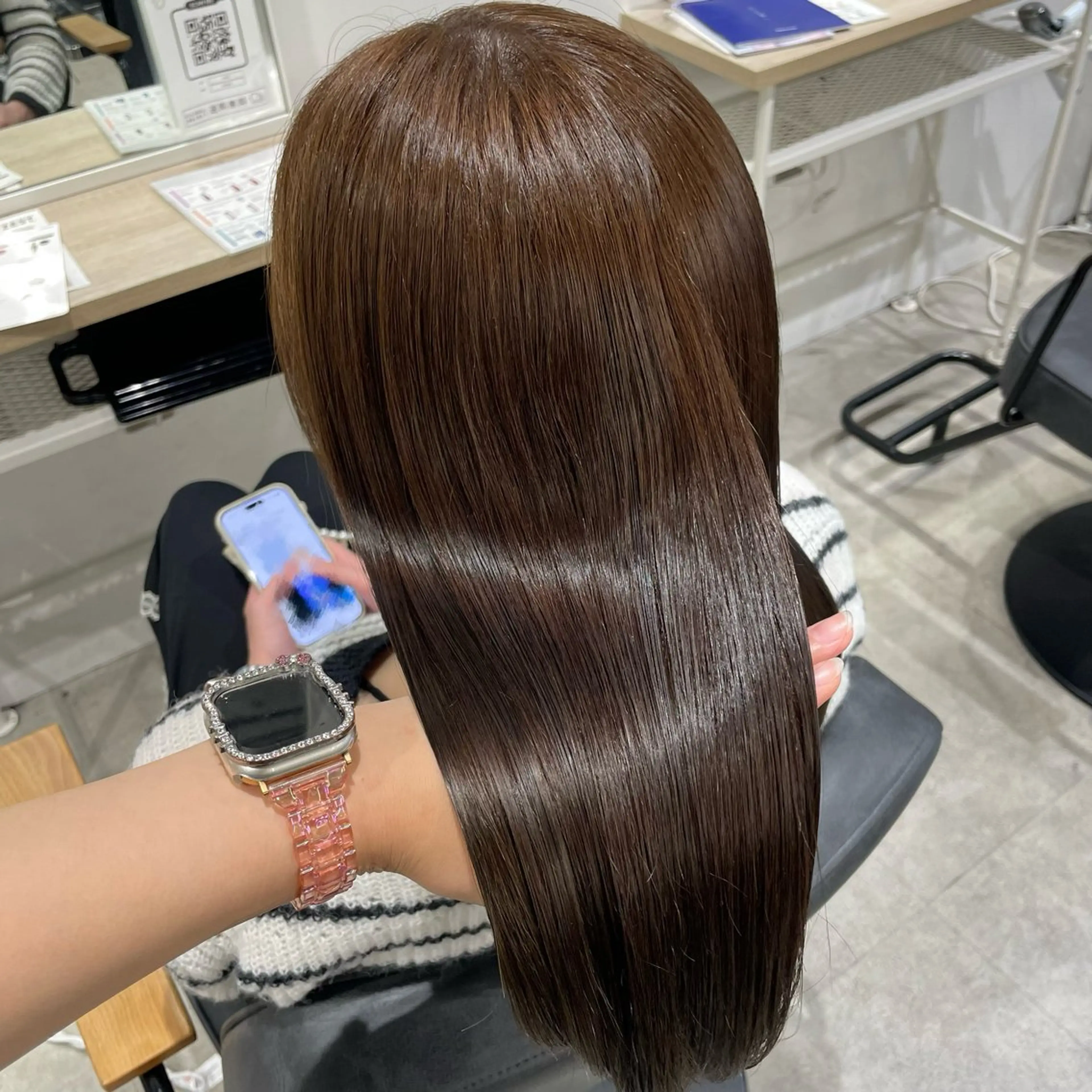 セミロング カラー ななみ.⋆𝜗𝜚 暖色艶カラー/まつパのヘアスタイル