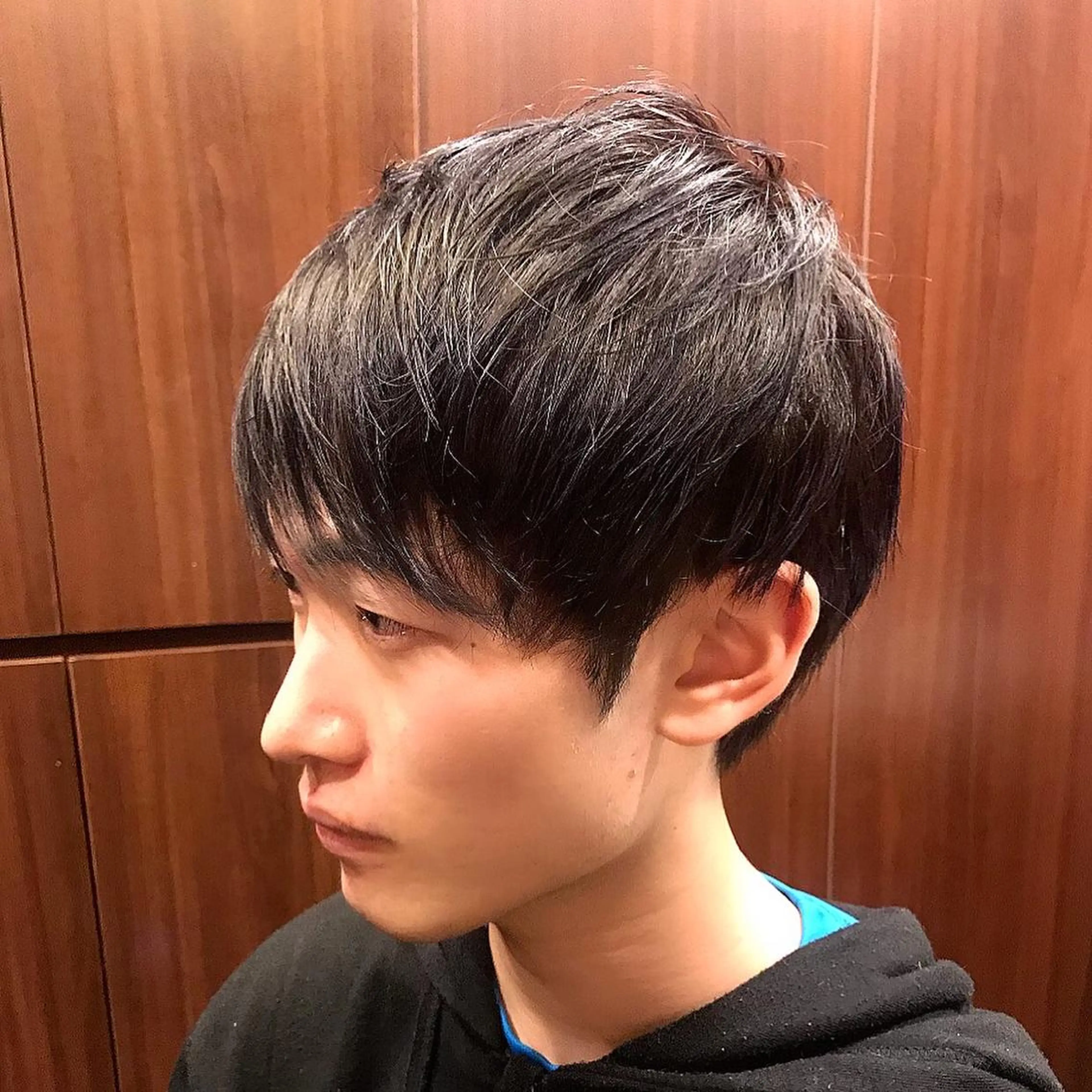 ショート カラー プレミアムバーバー 表参道のヘアスタイル