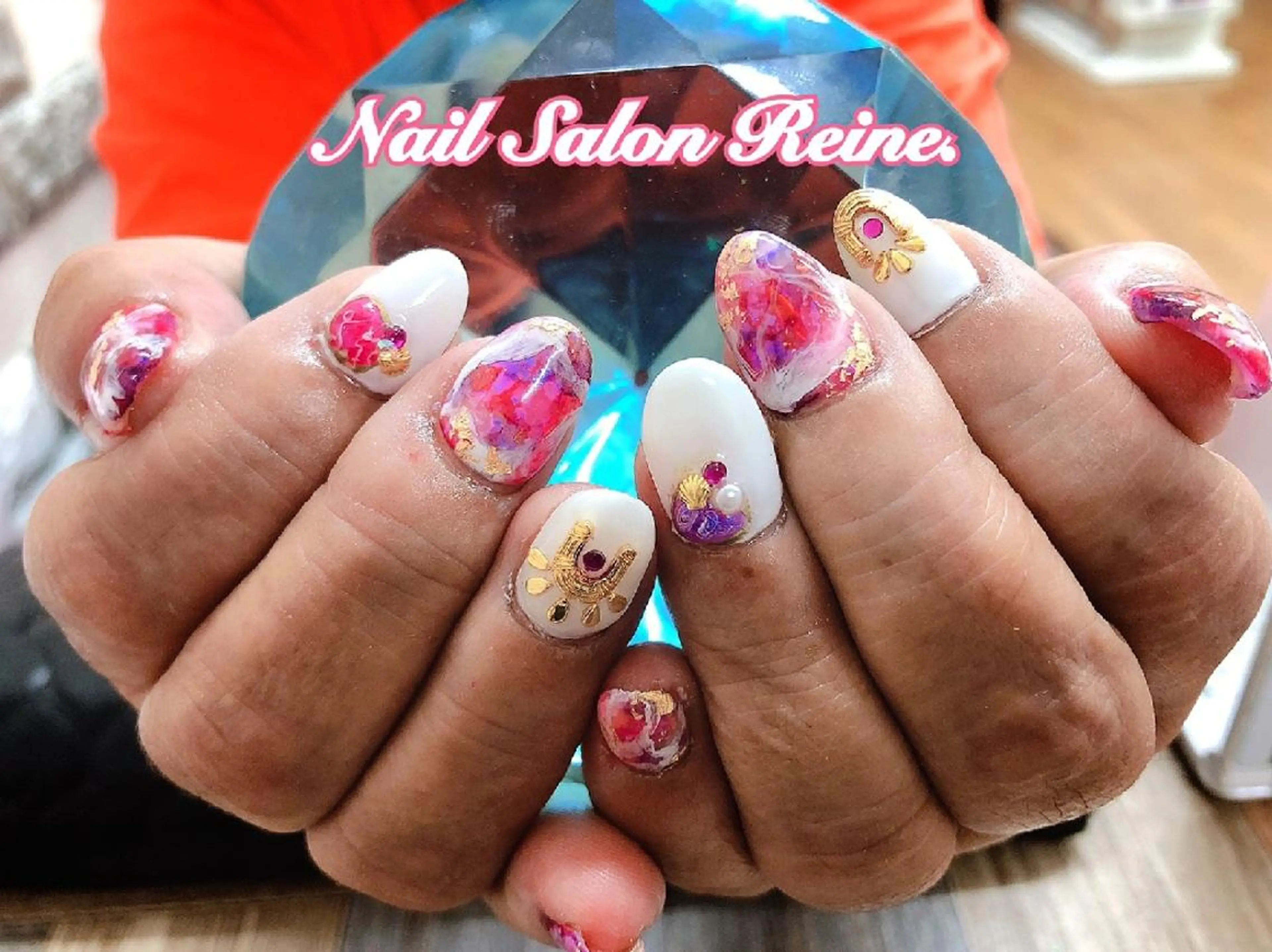 ネイル Nailsalon Reine所属・玉栄 伶奈のネイルデザイン