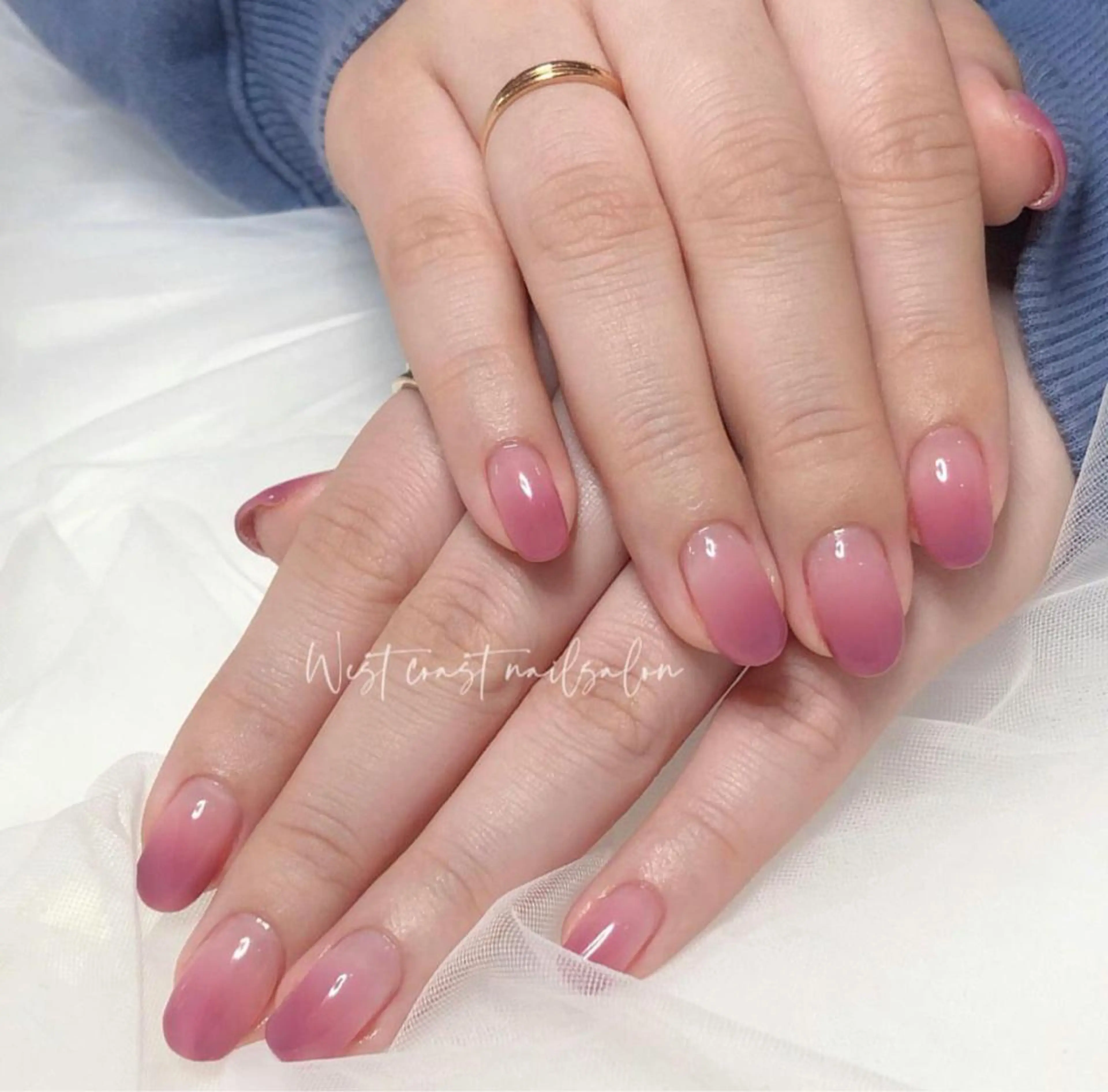 ネイル リボン、ガーリー パーツ放題専門店のネイルデザイン