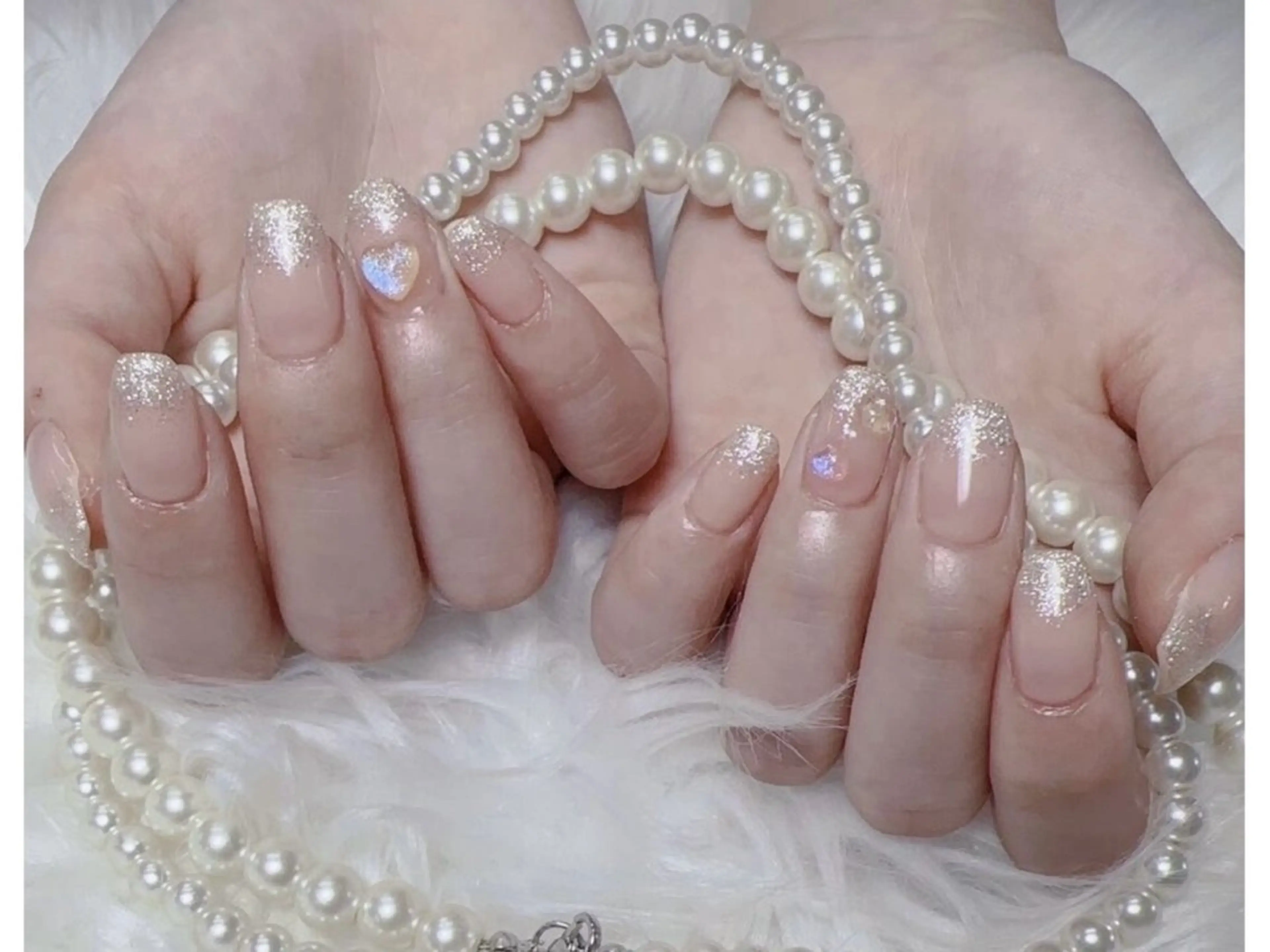 メンズ ネイル アートネイル フレンチネイル ジェルネイル キラキラネイル パラジェル ハンドネイル Bloom スカルプ専門店のネイルデザイン