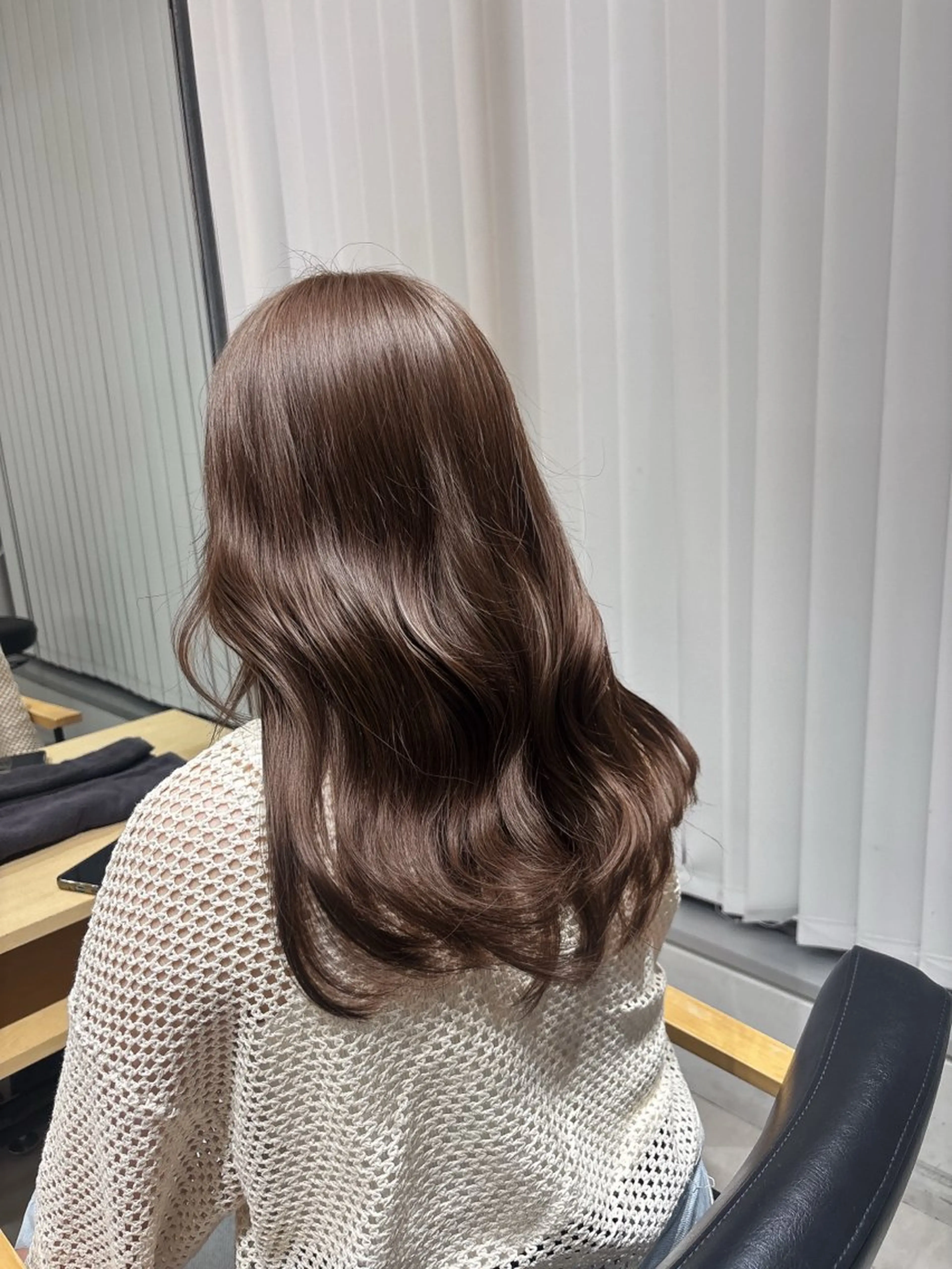 ロング カラー ヘアアレンジ ヘアカラー ベージュ/グレージュ 🧸あやか/表参道のヘアスタイル