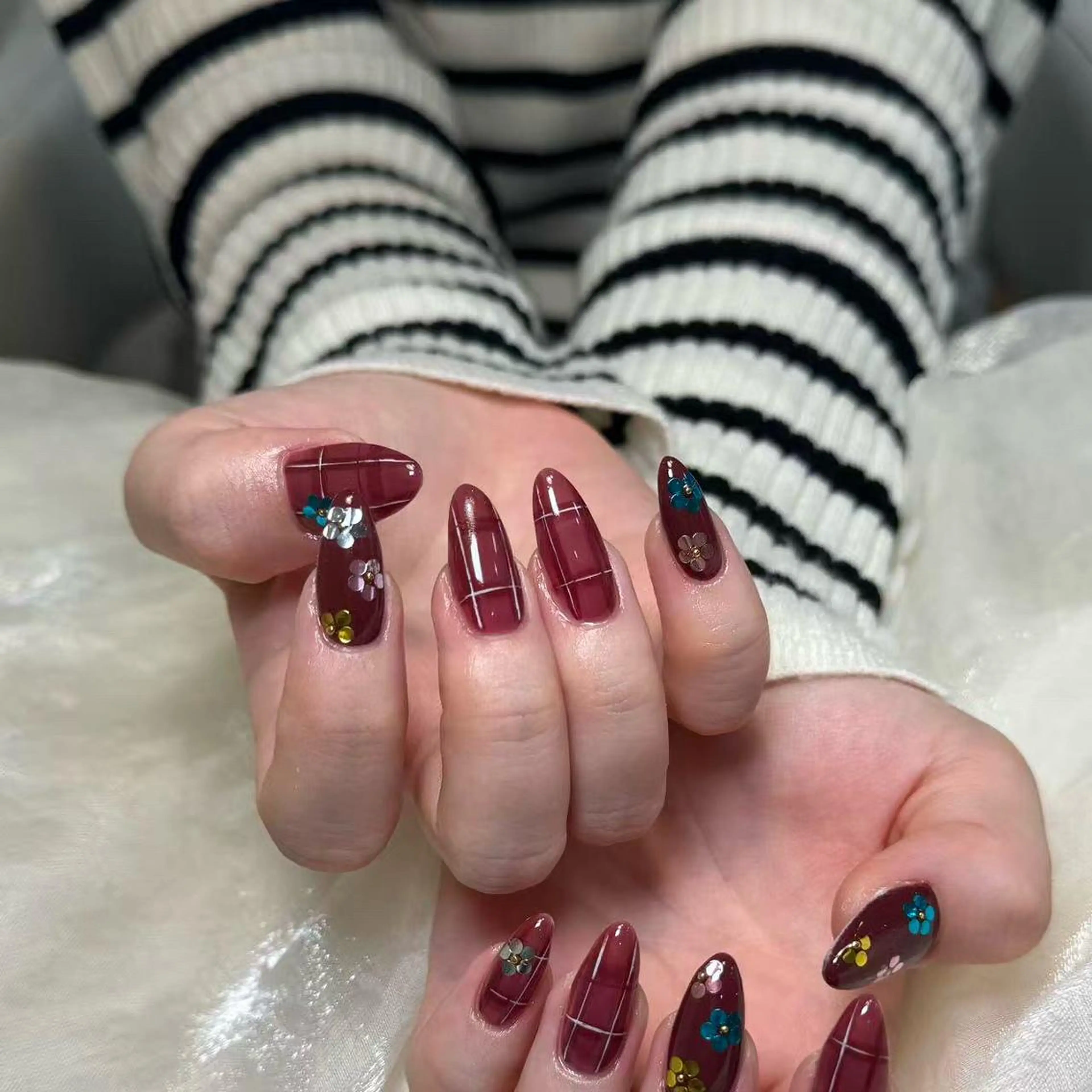 ネイル 💅ネイルサロン ブラン🌈かすみのネイルデザイン