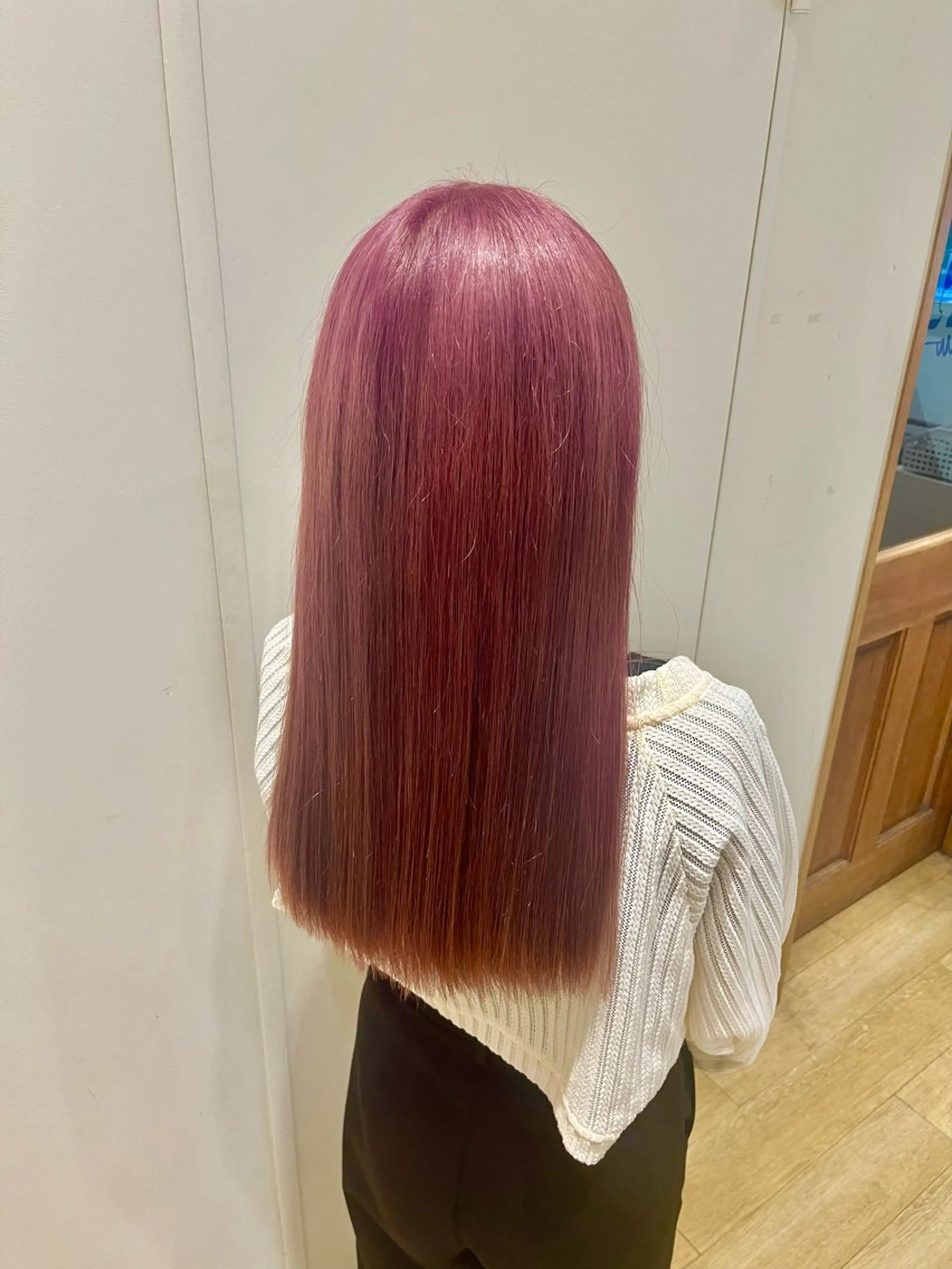 ロング カラー ピンクカラー カット ヘアカラー 新宿/吉松 大輝のヘアスタイル