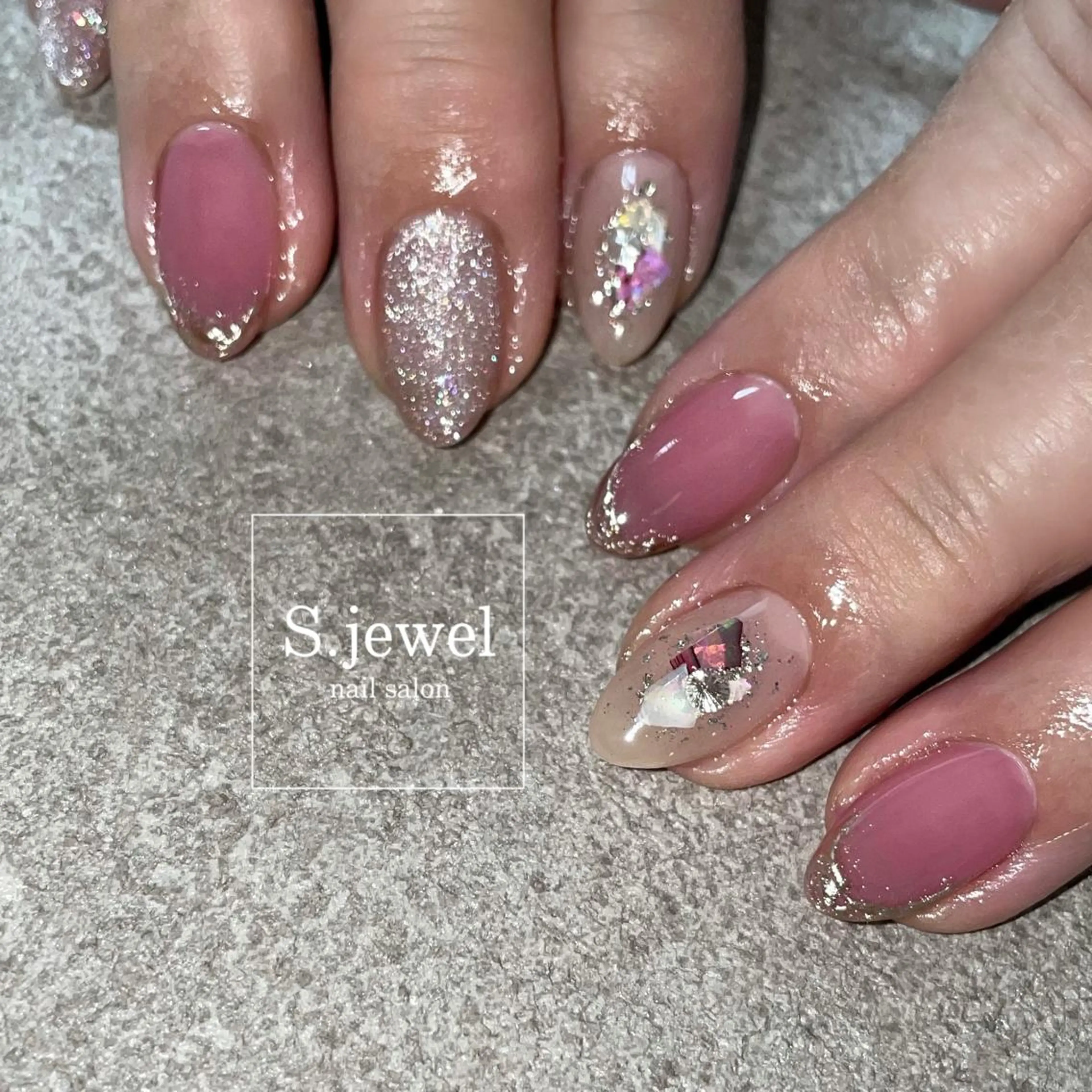 ネイル S. JEWELのネイルデザイン
