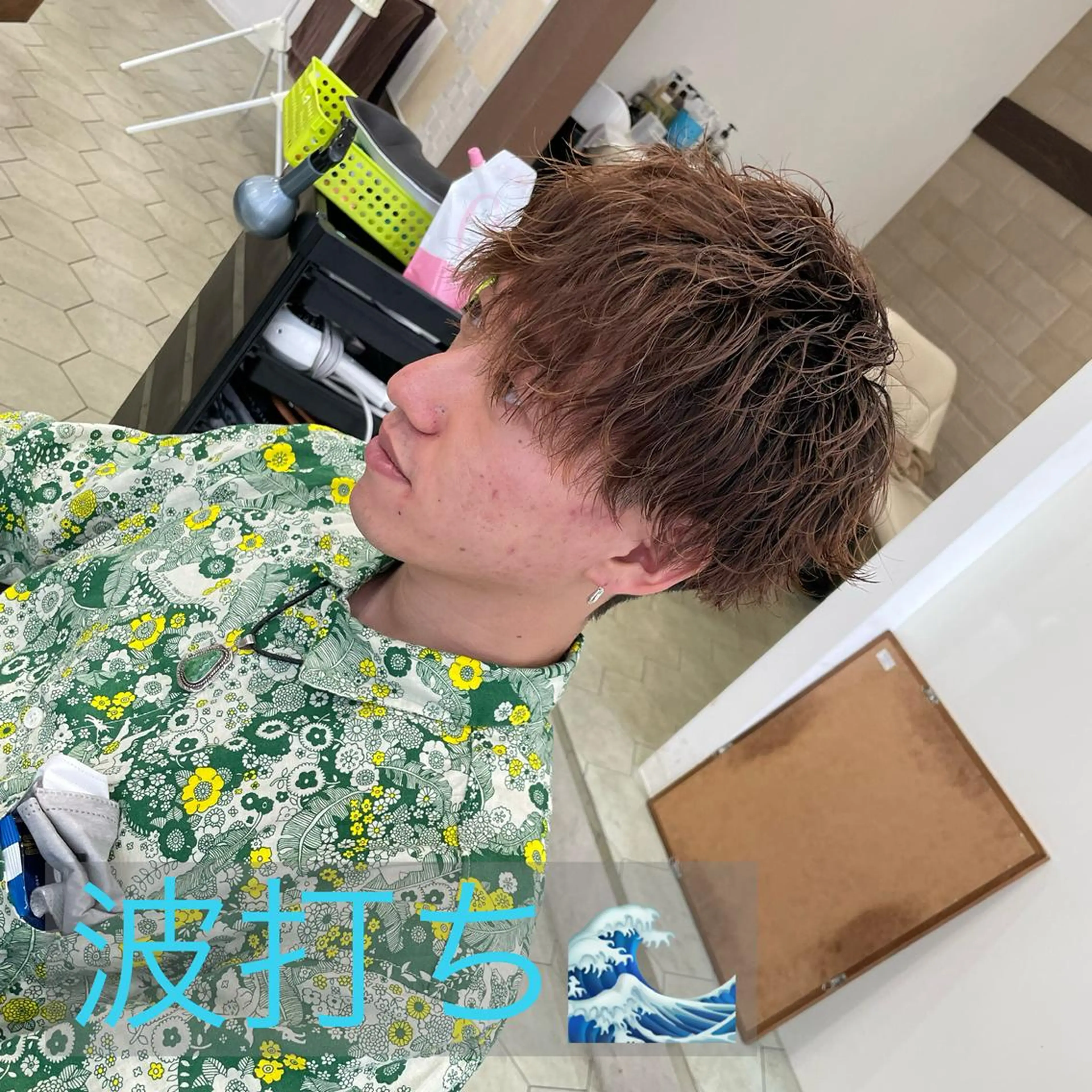 ミディアム パーマ メンズ ミディアムパーマ フェードカット マッシュ メンズパーマ スパイラルパーマ カット パーマ ヘアセット share salon　SCENA所属・堤太志 メンズパーマ特化のヘアスタイル