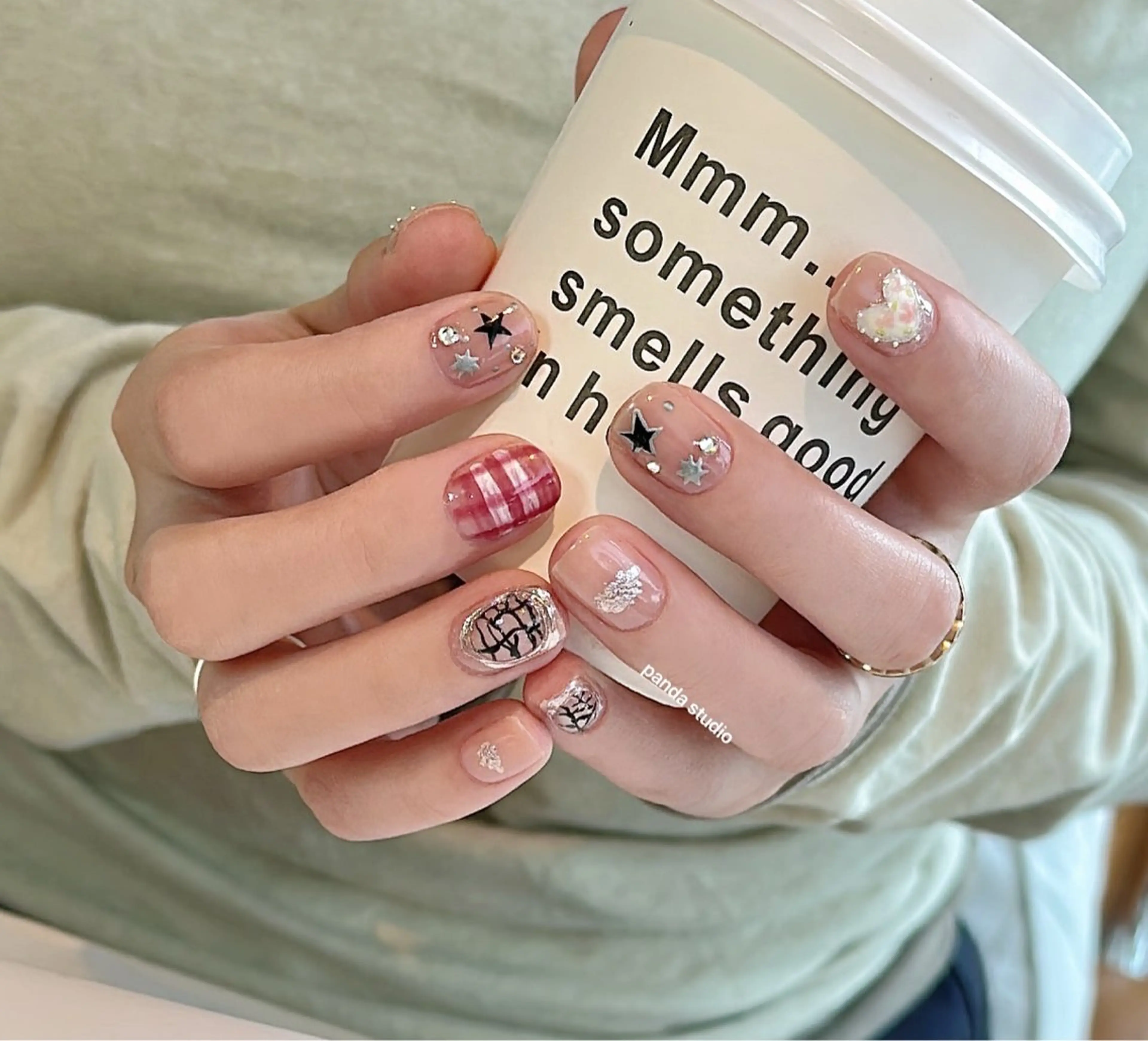 ネイル ハンドネイル HAHA salonのネイルデザイン