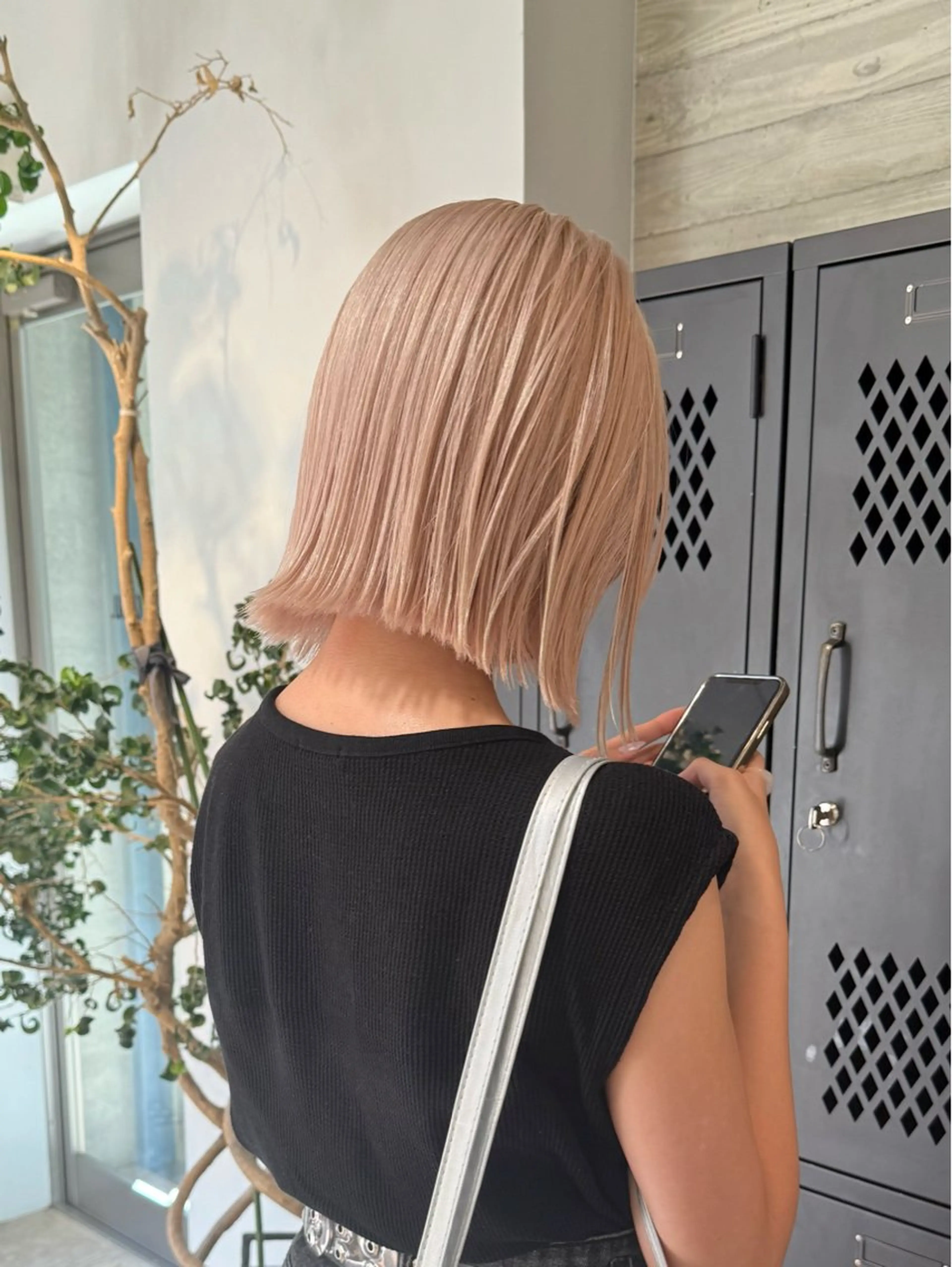 ミディアム カラー カット ヘアカラー トリートメント 色落ち綺麗透明感カラ /ボブ/ナカツヒカルのヘアスタイル