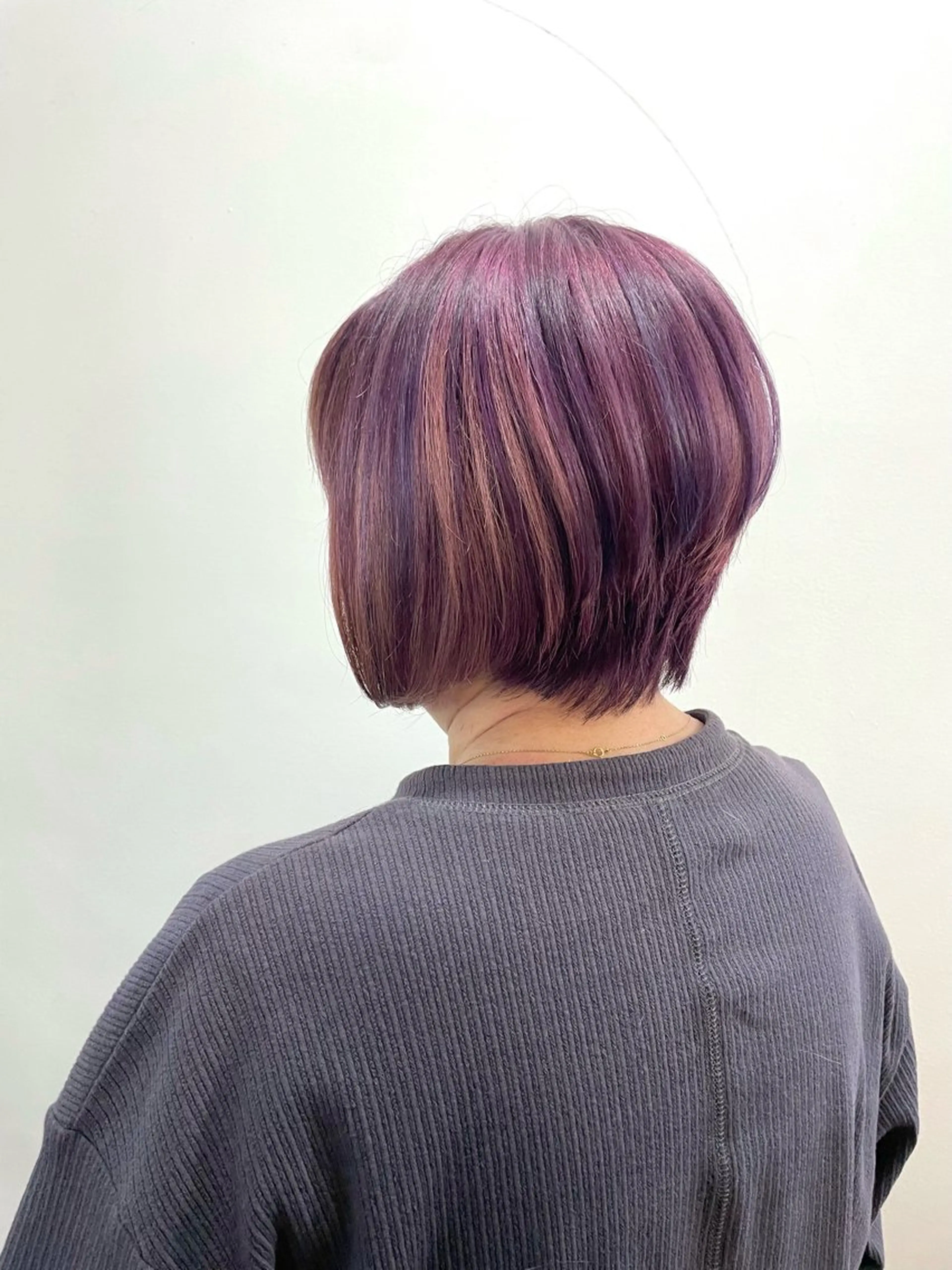 ショート カラー ショートボブ ブリーチ 透明感カラー ハイライトカラー ブリーチなしカラー カット ヘアカラー トリートメント mopa_kaede 暖色カラー/ロングのヘアスタイル