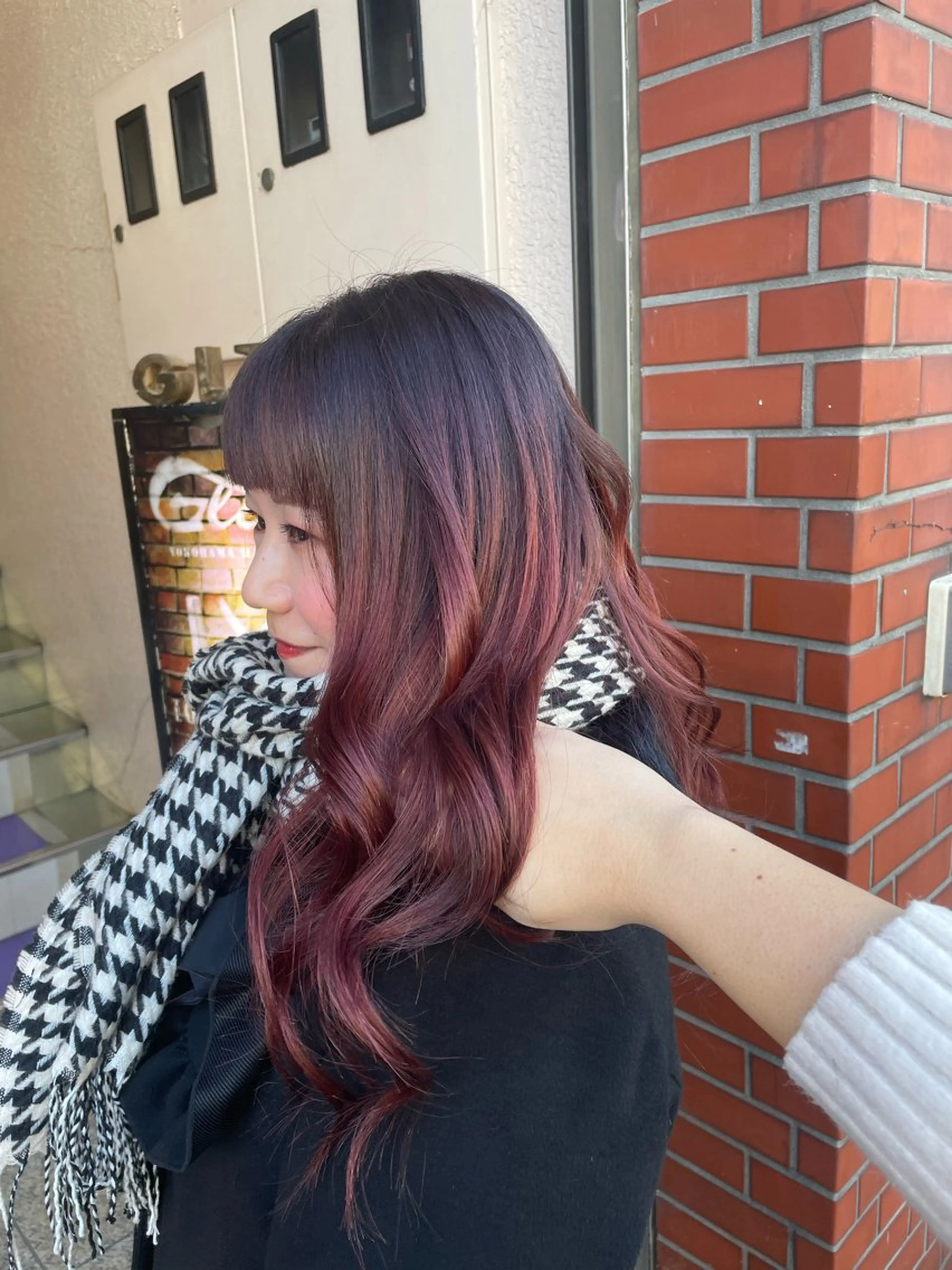 ミディアム カラー ピンクカラー レッドカラー トリートメント 👑派手髪/カット 👑ANRYのヘアスタイル