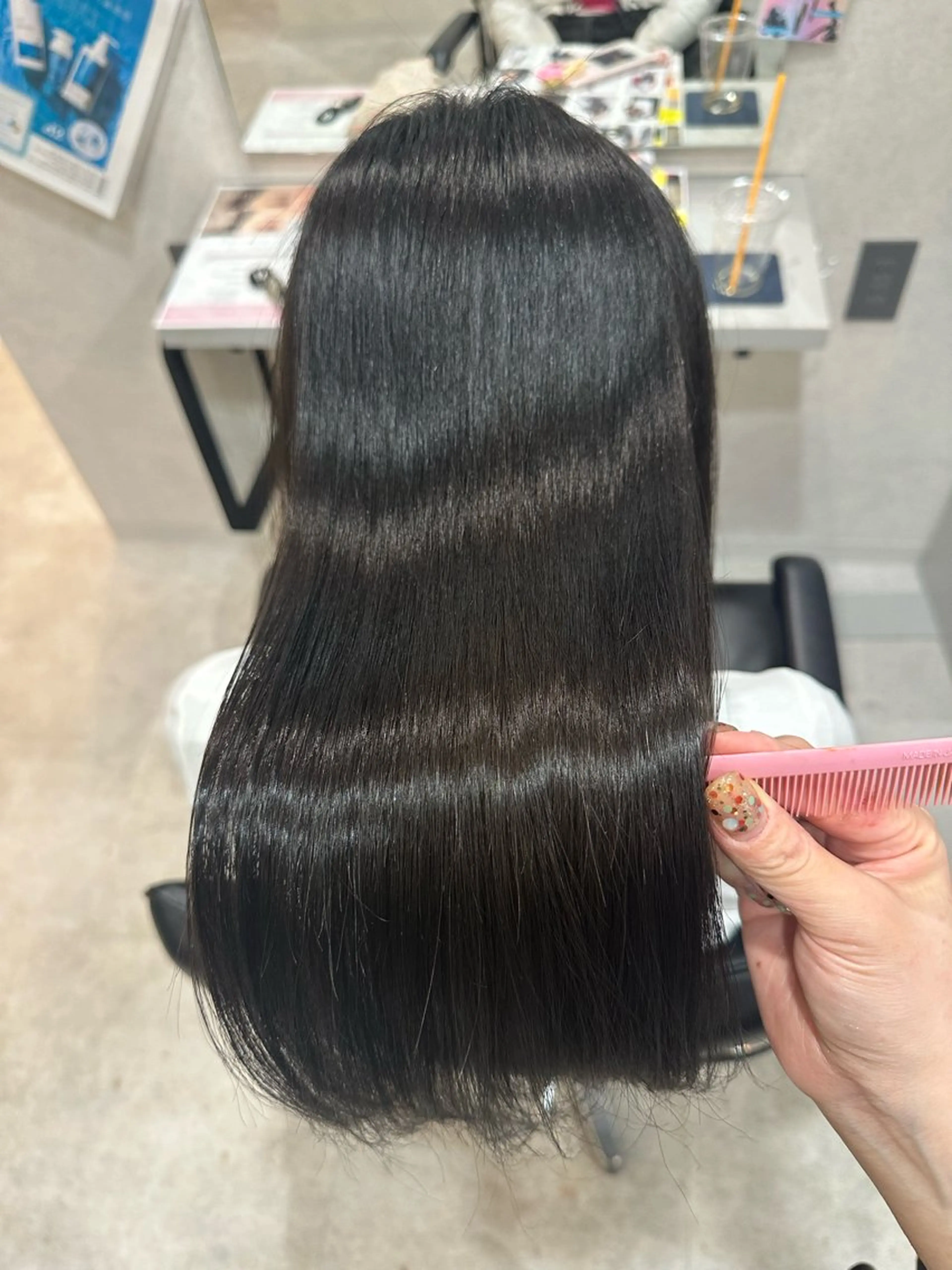 セミロング カラー パーマ 中韓🇨🇳🇰🇷 トレンド&髪質改善のヘアスタイル