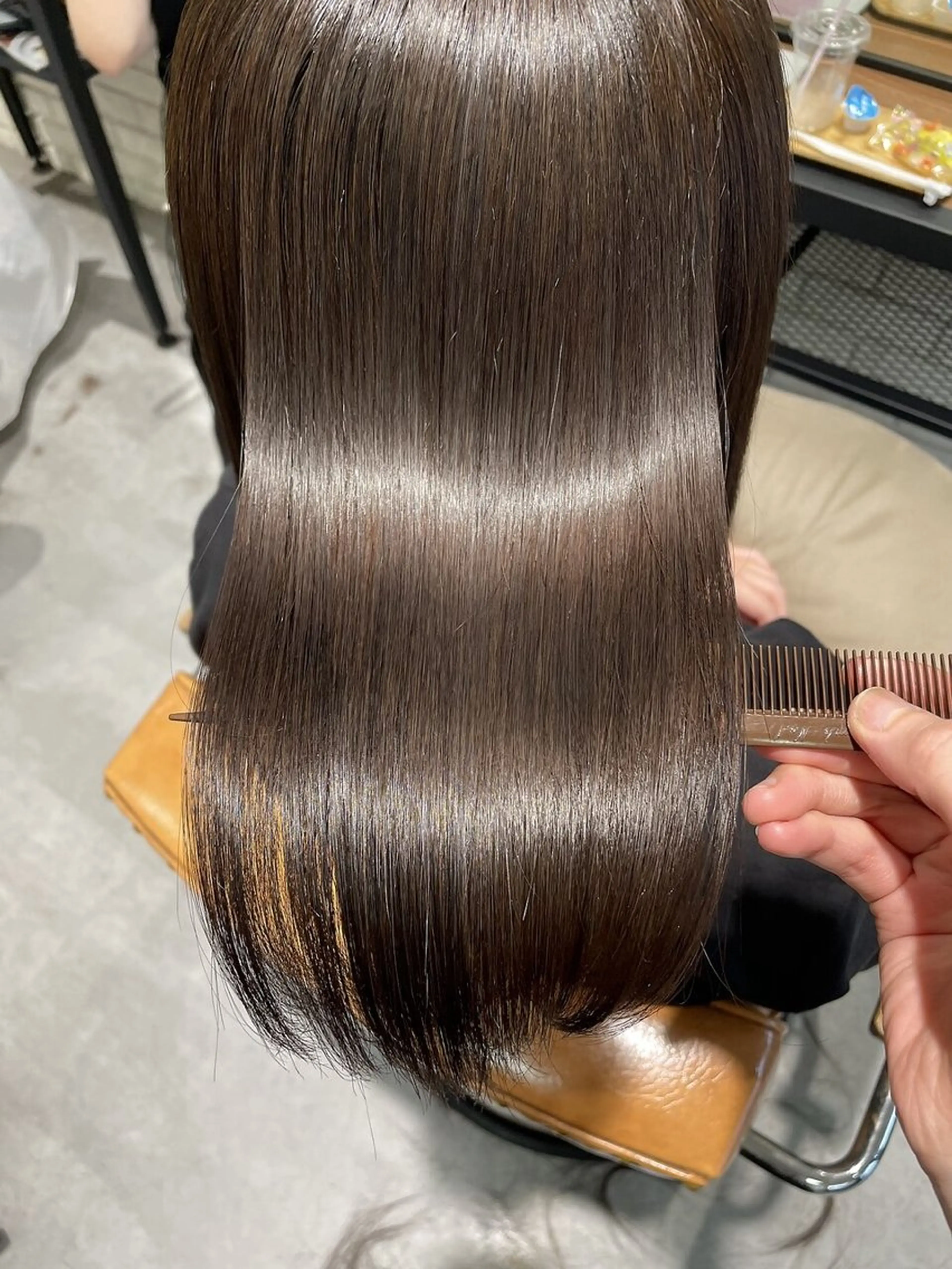 セミロング カラー 髪質改善 縮毛矯正 トリートメント 髪質改善アンジュール ひかりのヘアスタイル