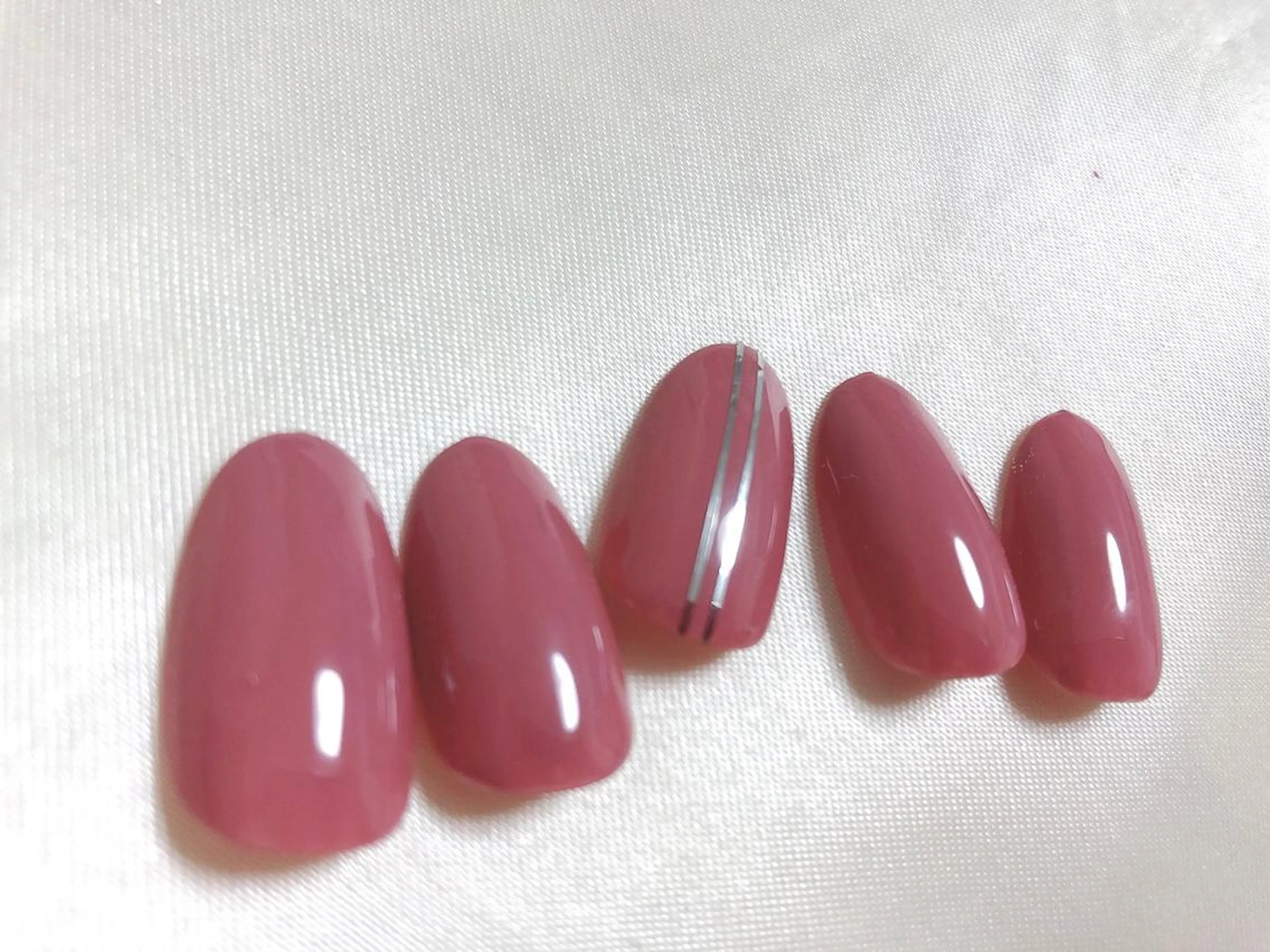 ネイル シンプルネイル ハンドネイル kiki nail &brow二子玉川の眉毛・アイブロウイメージ