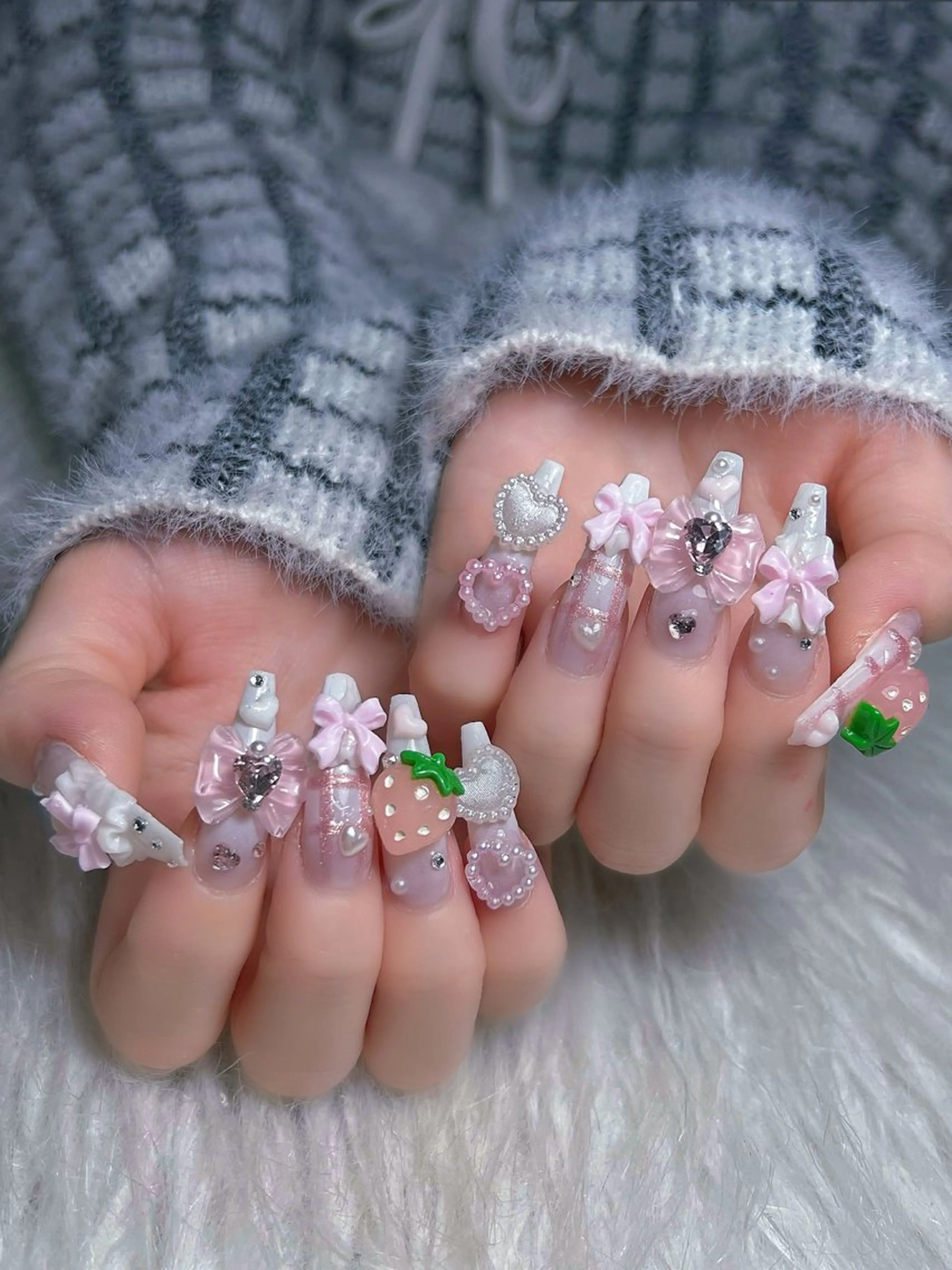 ネイル ハンドネイル Kitty Nailのネイルデザイン
