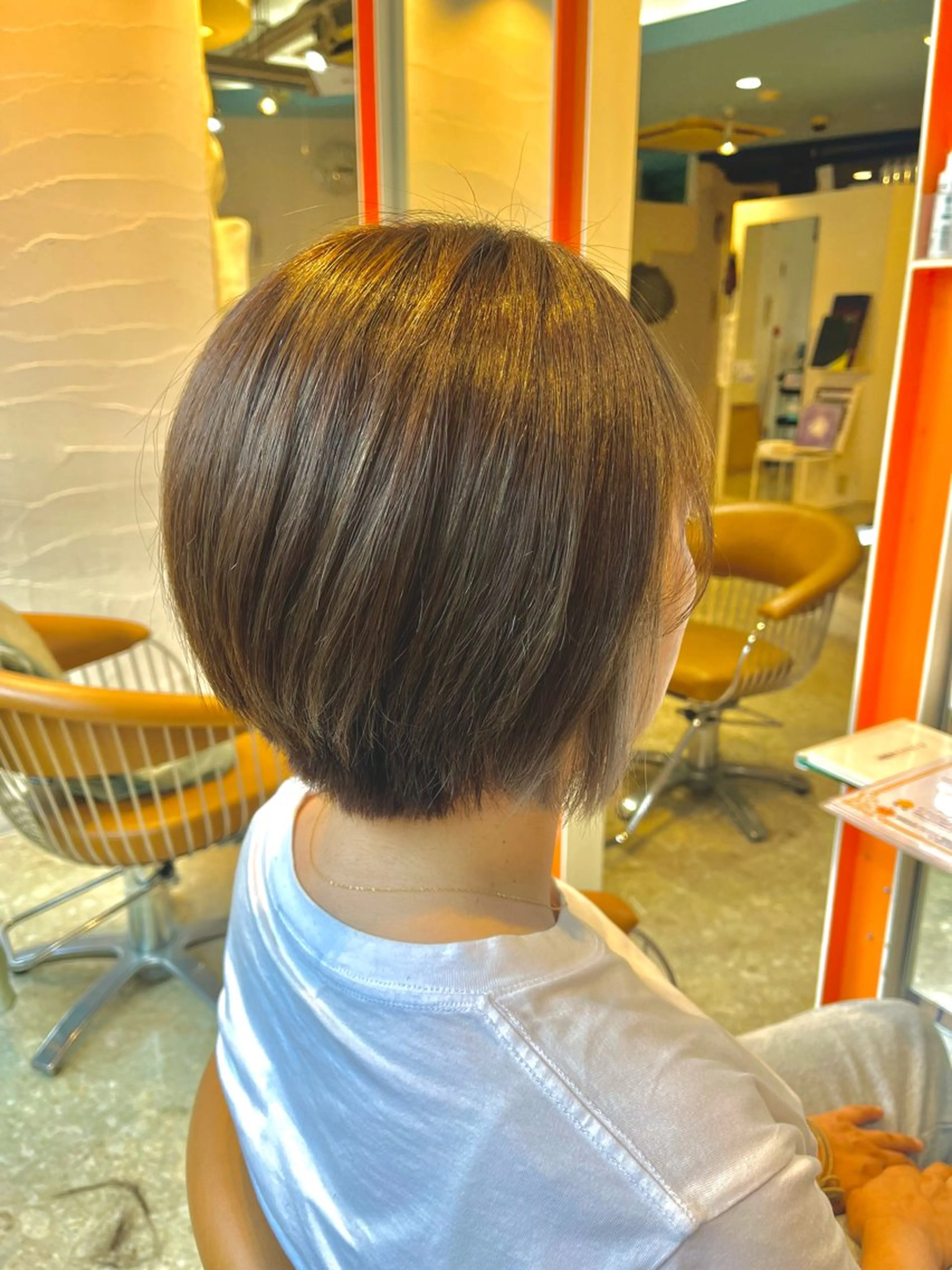 ショート カラー パーマ カット 縮毛矯正 うしだ かおるのヘアスタイル