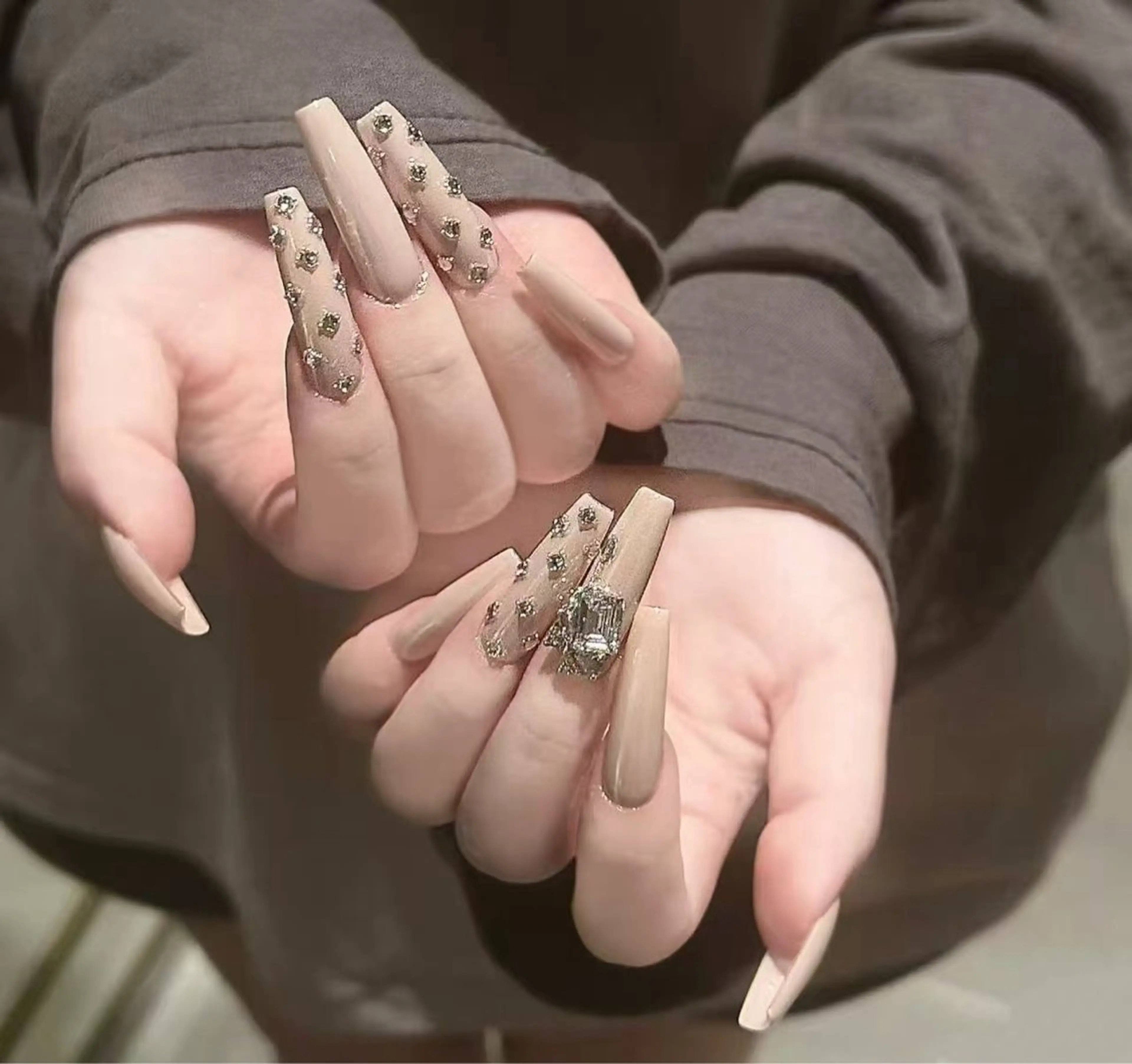 ネイル フラワーネイル フレンチネイル ジェルネイル ガラスフレンチ ハート ハンドネイル BabyYouMi nailのネイルデザイン