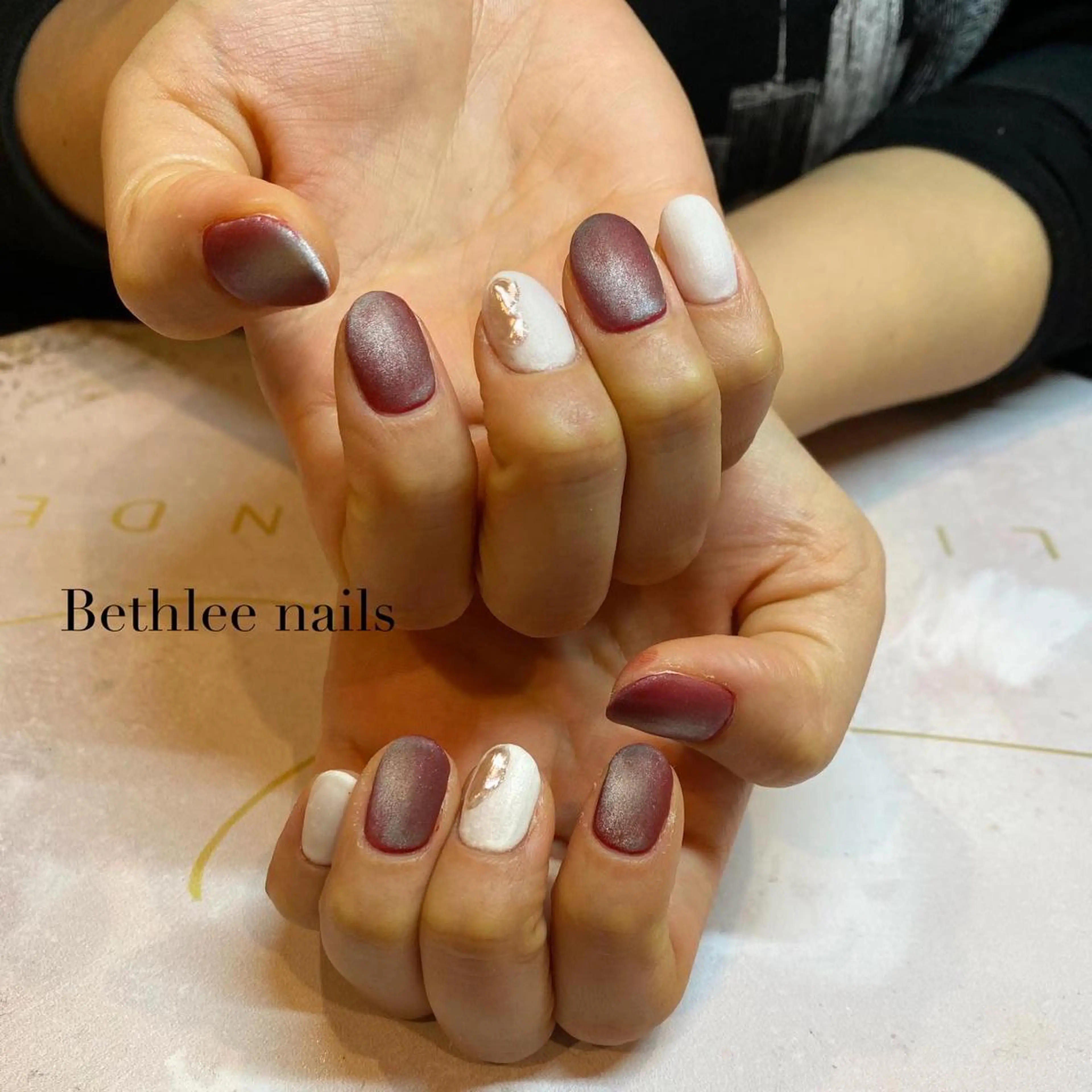 ネイル 冬ネイル クリスマス ハンドネイル Bethlee nailsのネイルデザイン
