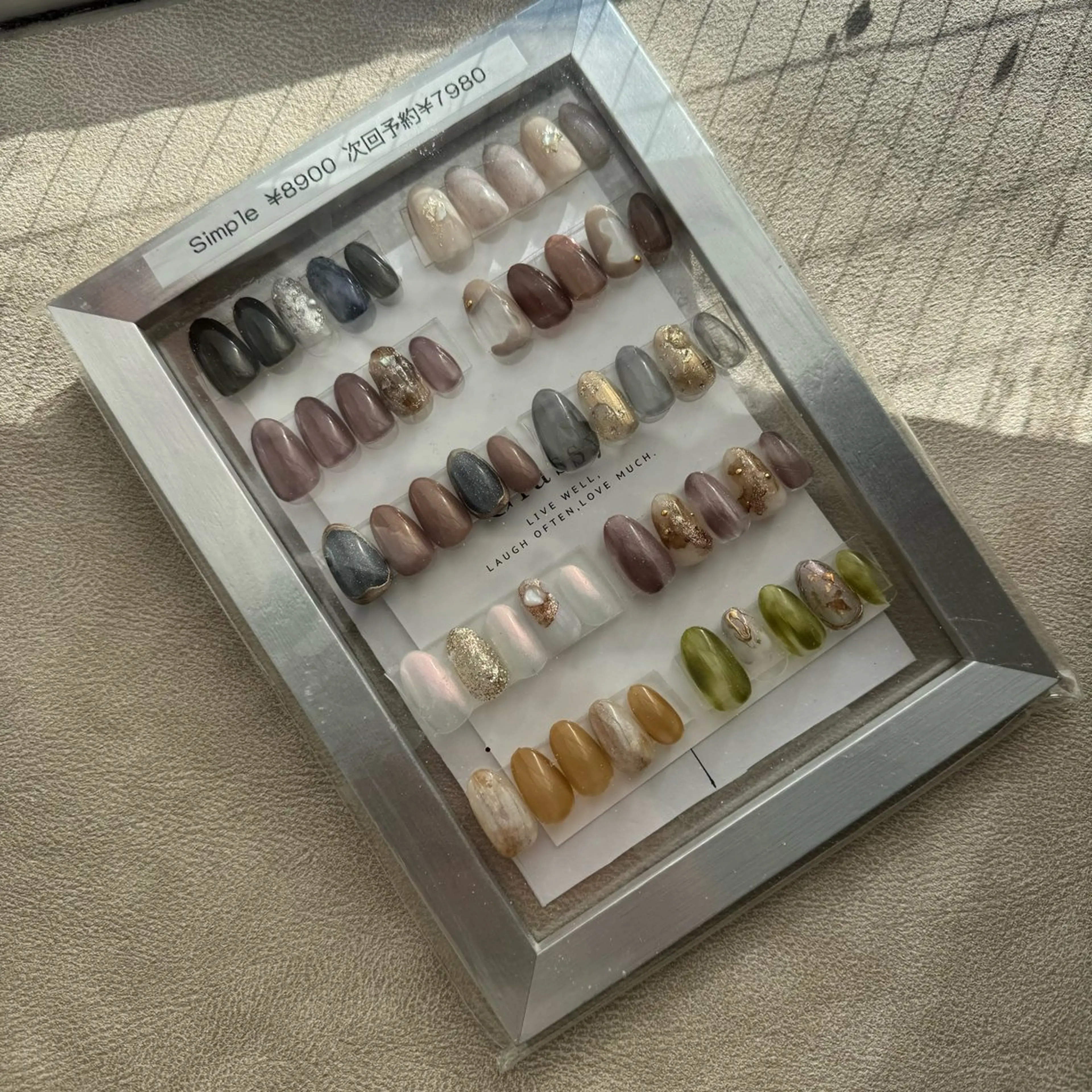 ネイル シンプルネイル H. Sayuriのネイルデザイン