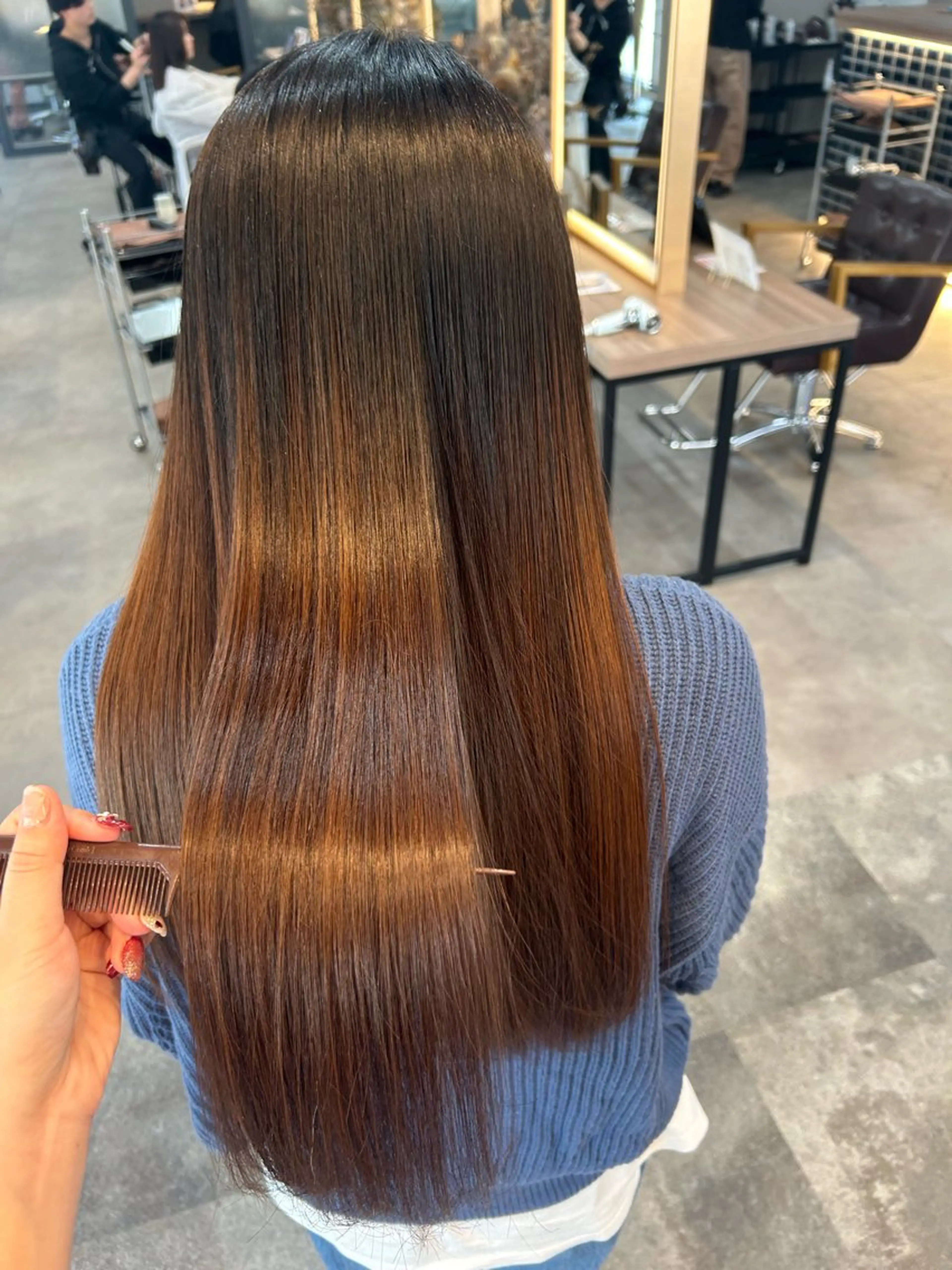 ロング 髪質改善 トリートメント 酸熱トリートメント カット トリートメント ハイトーン透明感/レ イヤー/ririkaのヘアスタイル