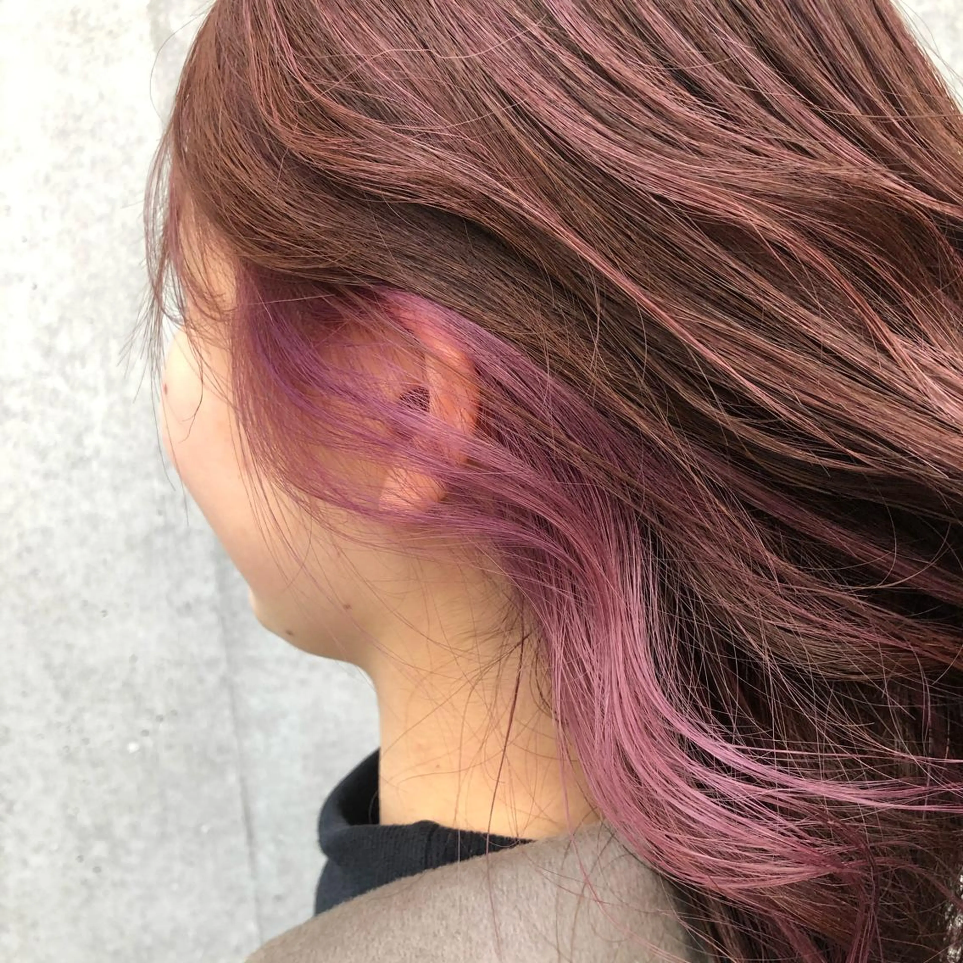 ロング カラー イヤリングカラー ハイライトカラー ピンクカラー ハイライト カラー職人 なかもと たつひろのヘアスタイル