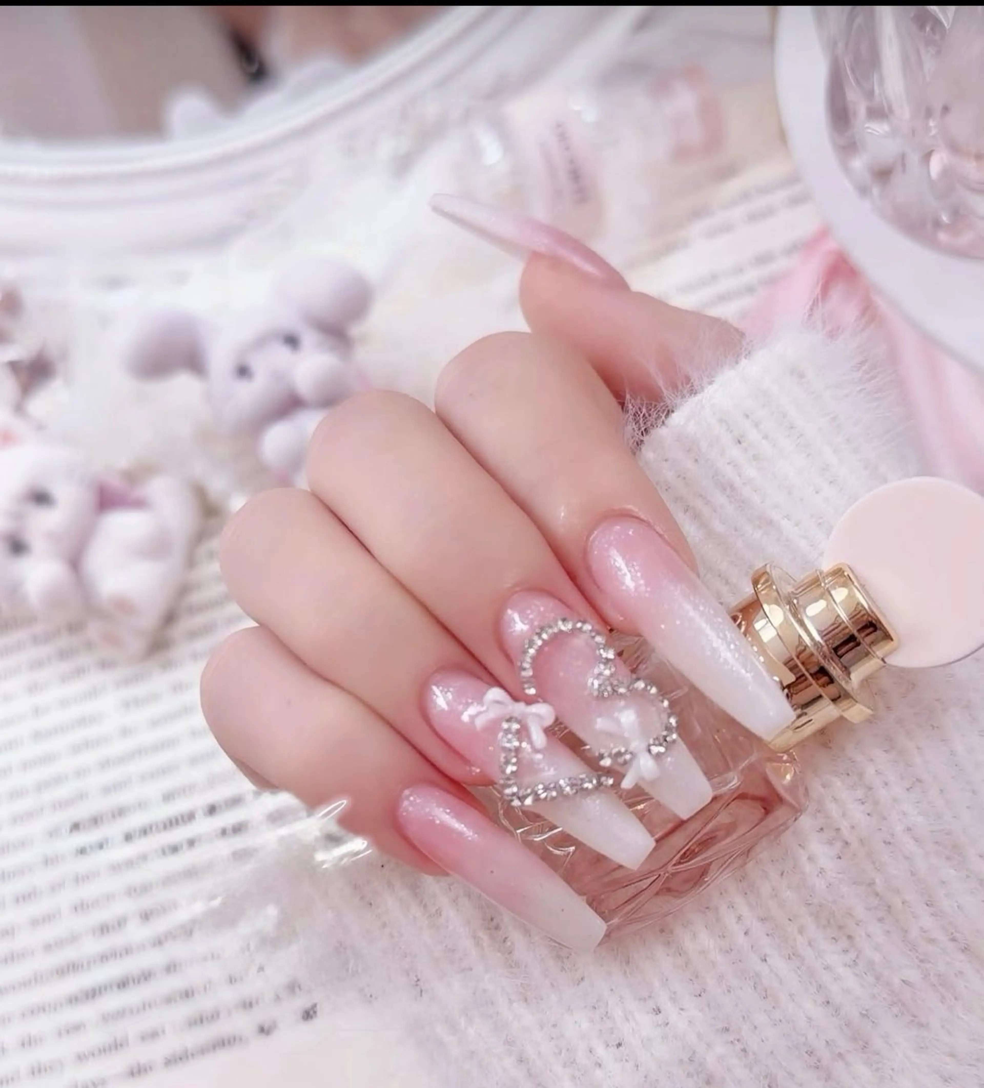 ネイル 韓国ネイル ニュアンスネイル シンプルネイル ワンホンネイル Nihonthy Nail 新宿のネイルデザイン
