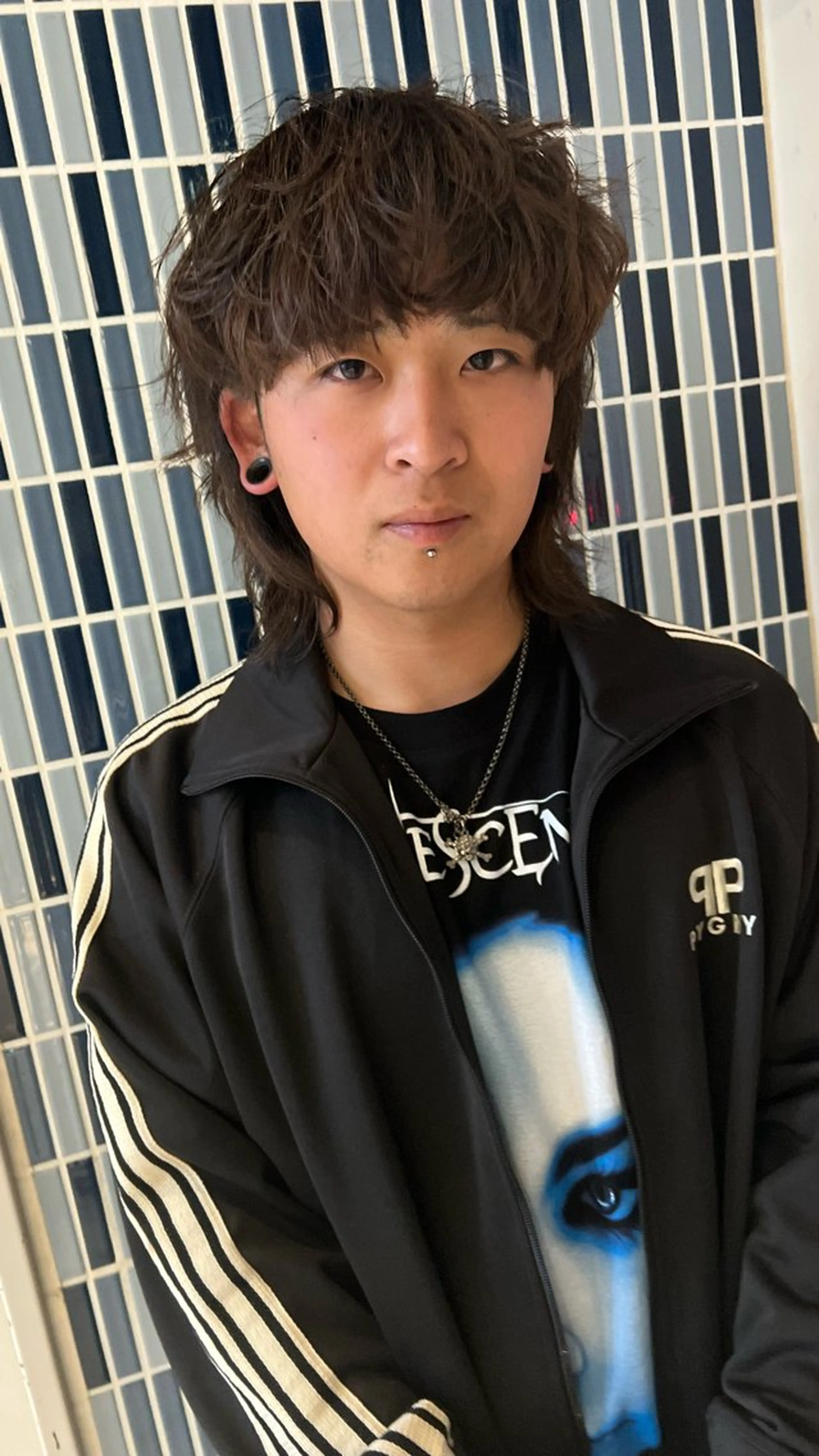 ショート パーマ カット パーマ qiie/ワンカラー メンズカット/カラーのヘアスタイル